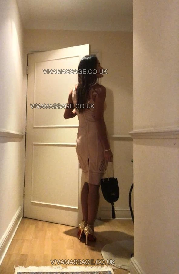 Photo 45 of Mature Shanti