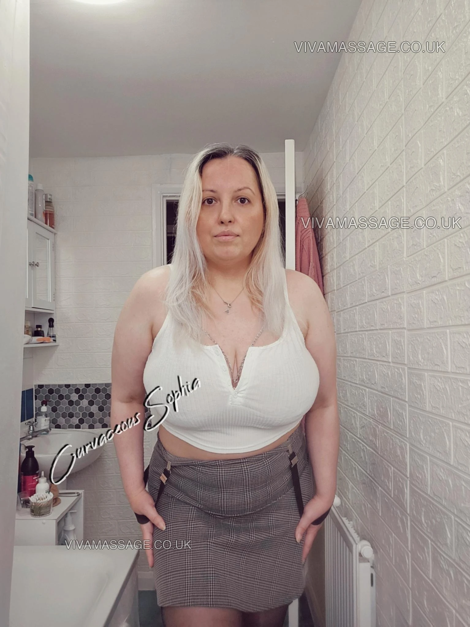 Photo 71 of CurvaceousSophia