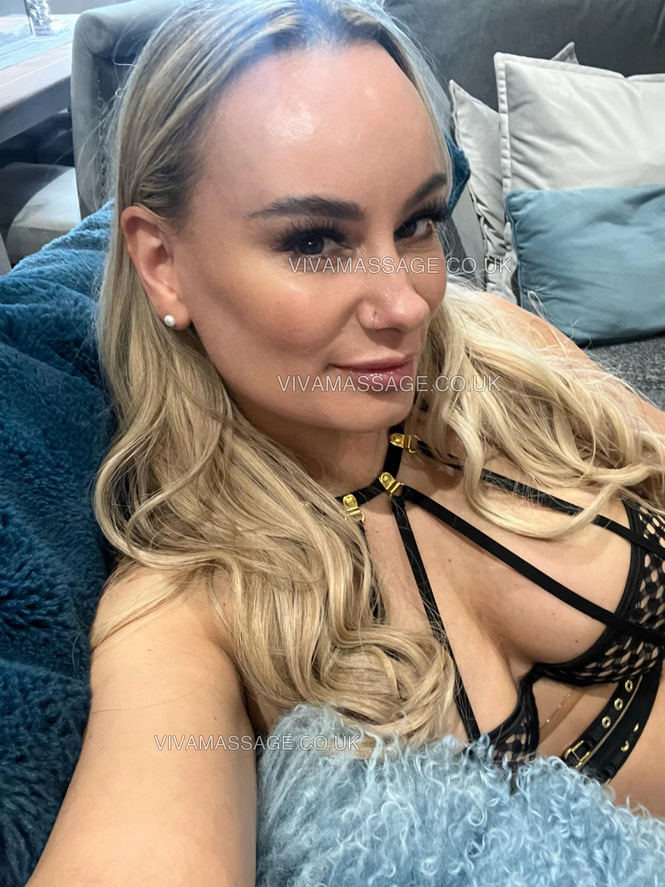 Photo 15 of Miss Eva May