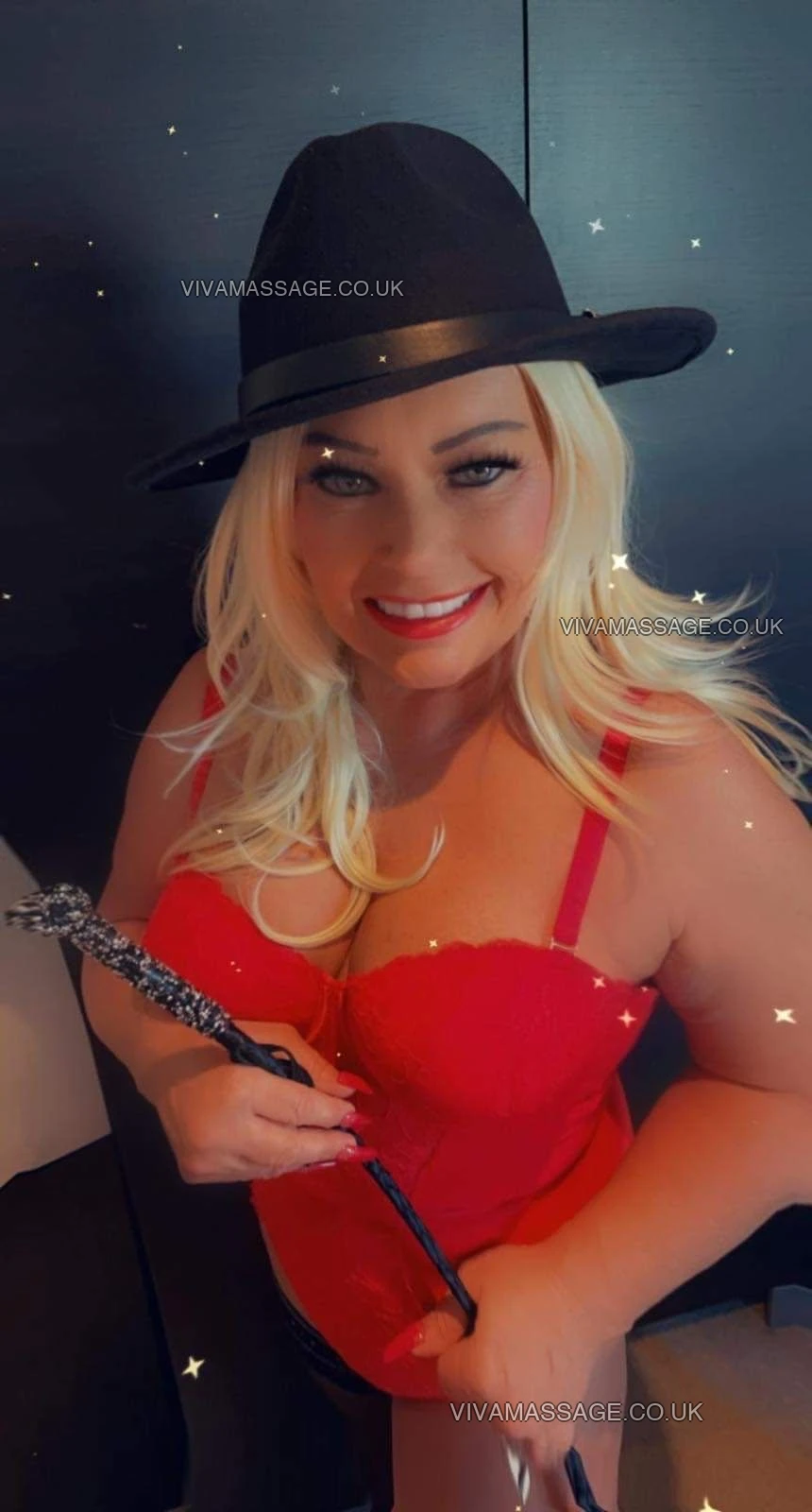 Photo 18 of roxyjojo