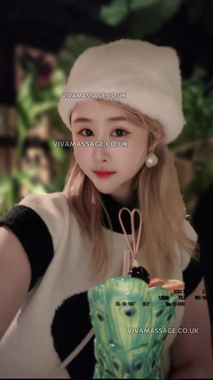 Photo 7 of Miss Yoki