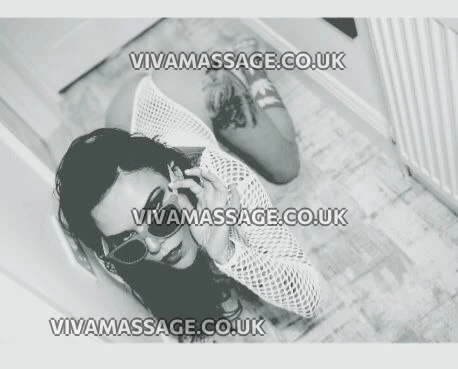 Photo 67 of BillieBlows