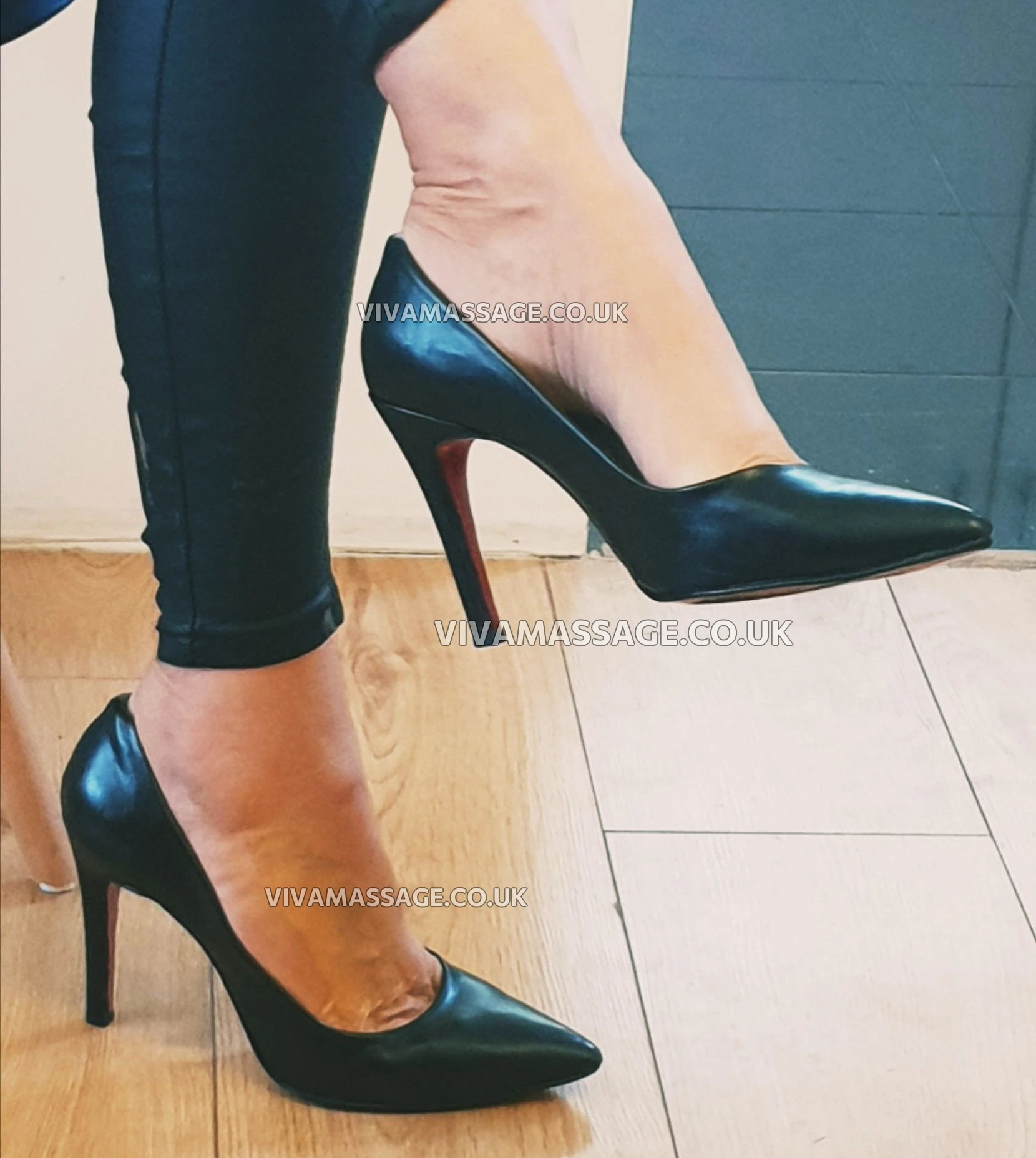 Photo 13 of English-Rachel