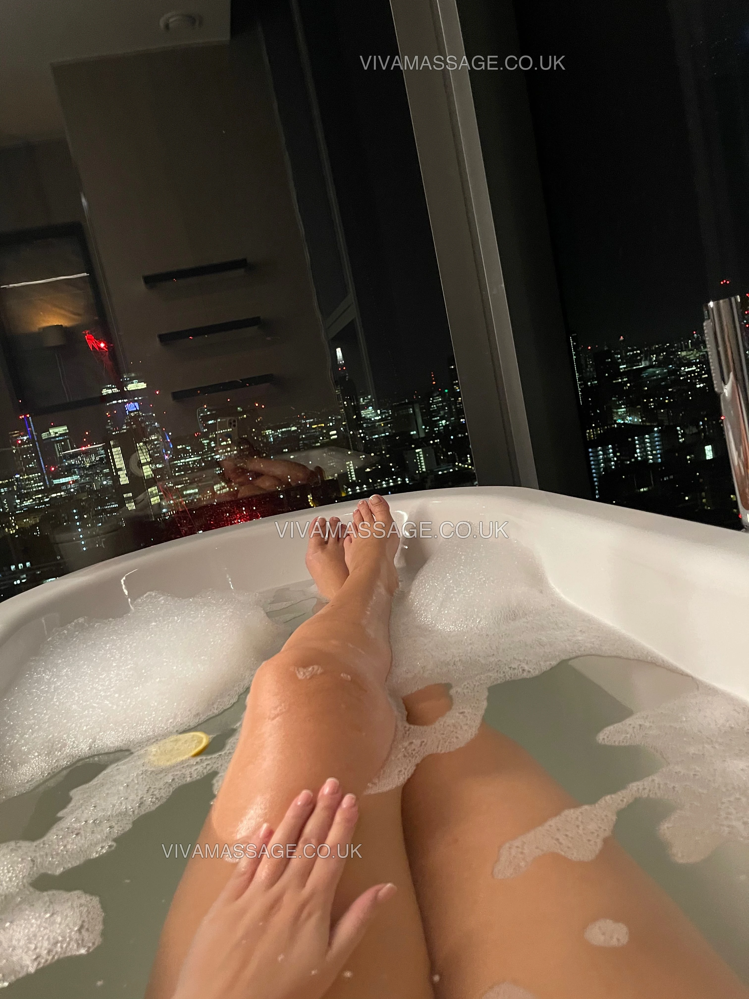 Photo 2 of BritishPartySadie