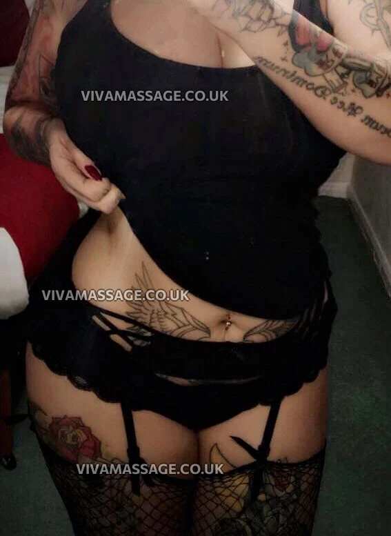 Photo 64 of Userfriendly Frenchy