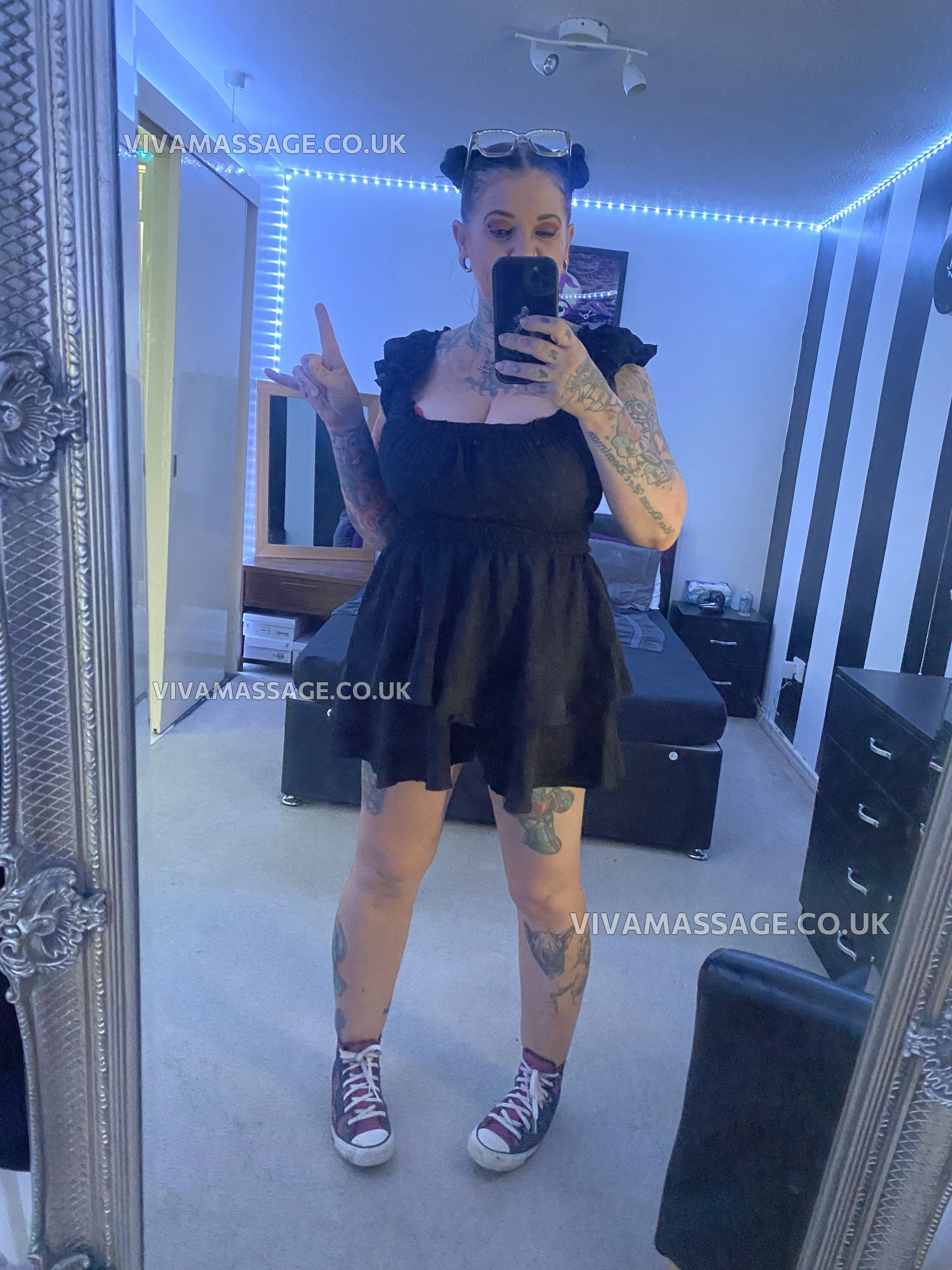 Photo 91 of Userfriendly Frenchy