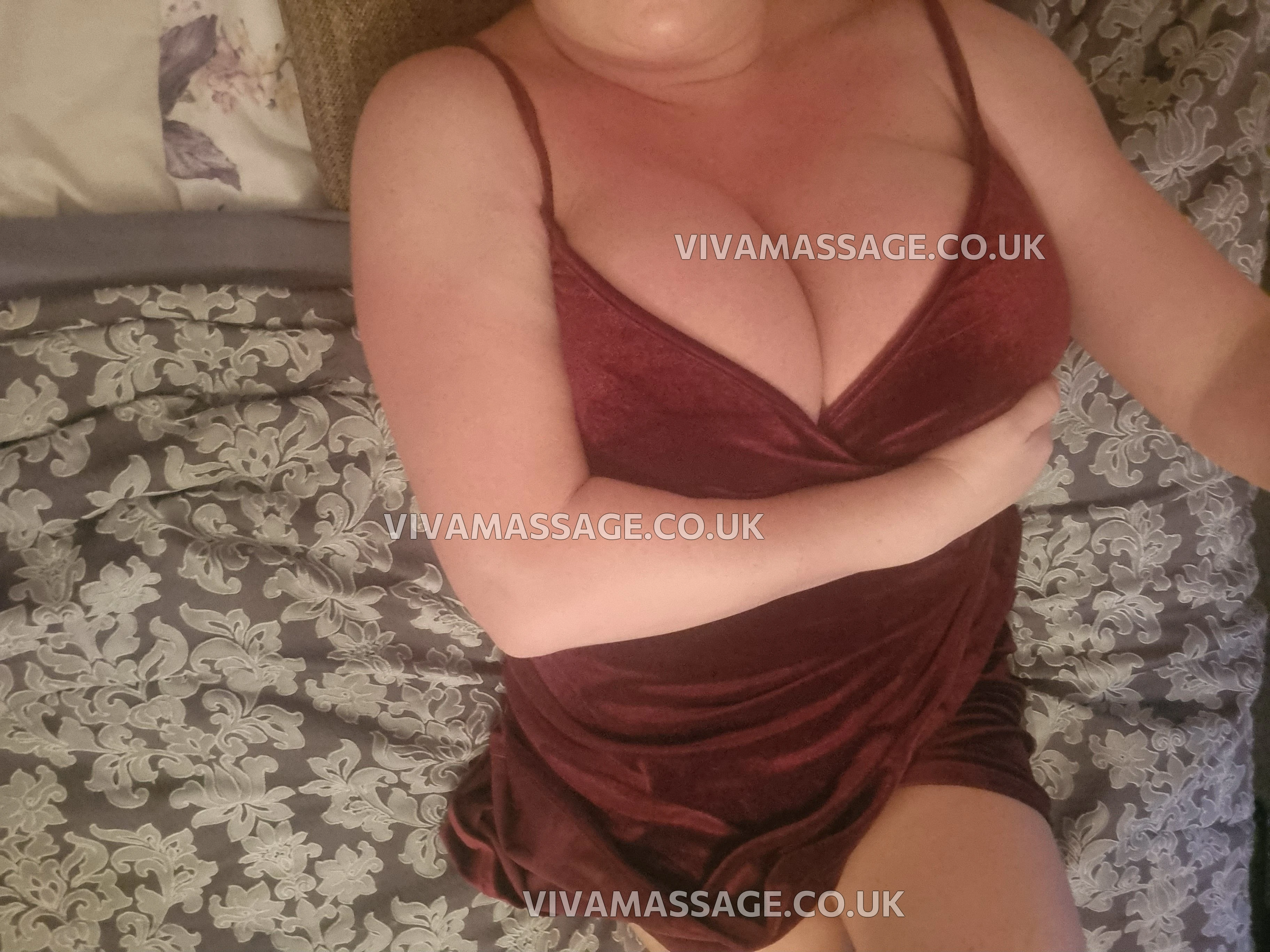 Photo 23 of English Amy bbw 40hh