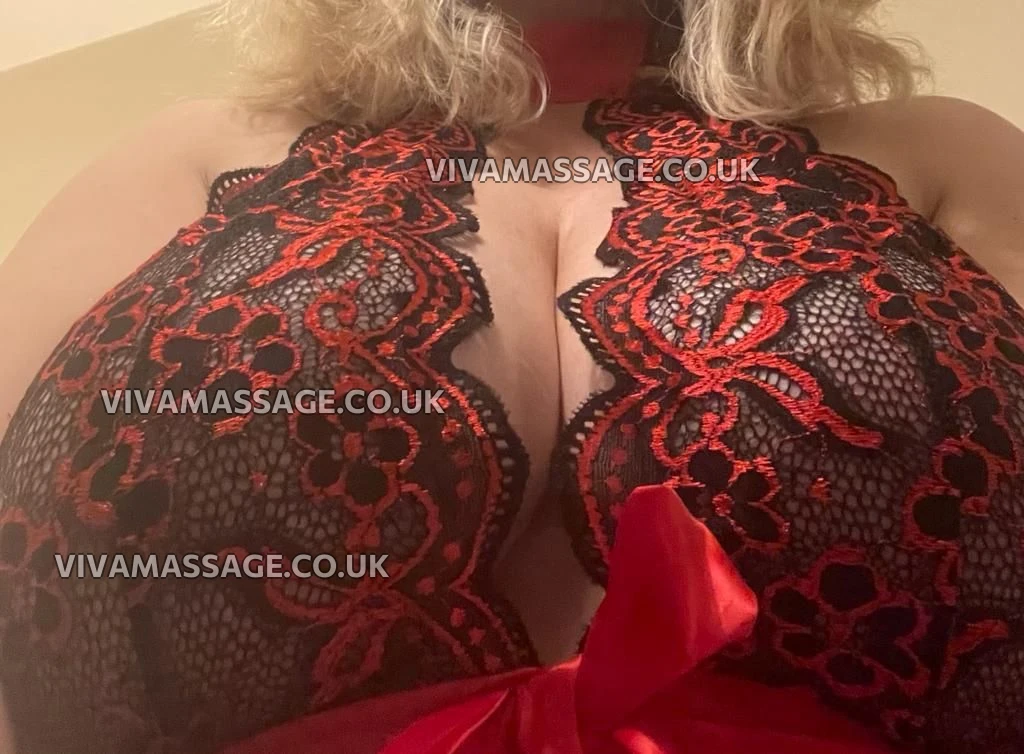 Photo 9 of Housewifegonebad