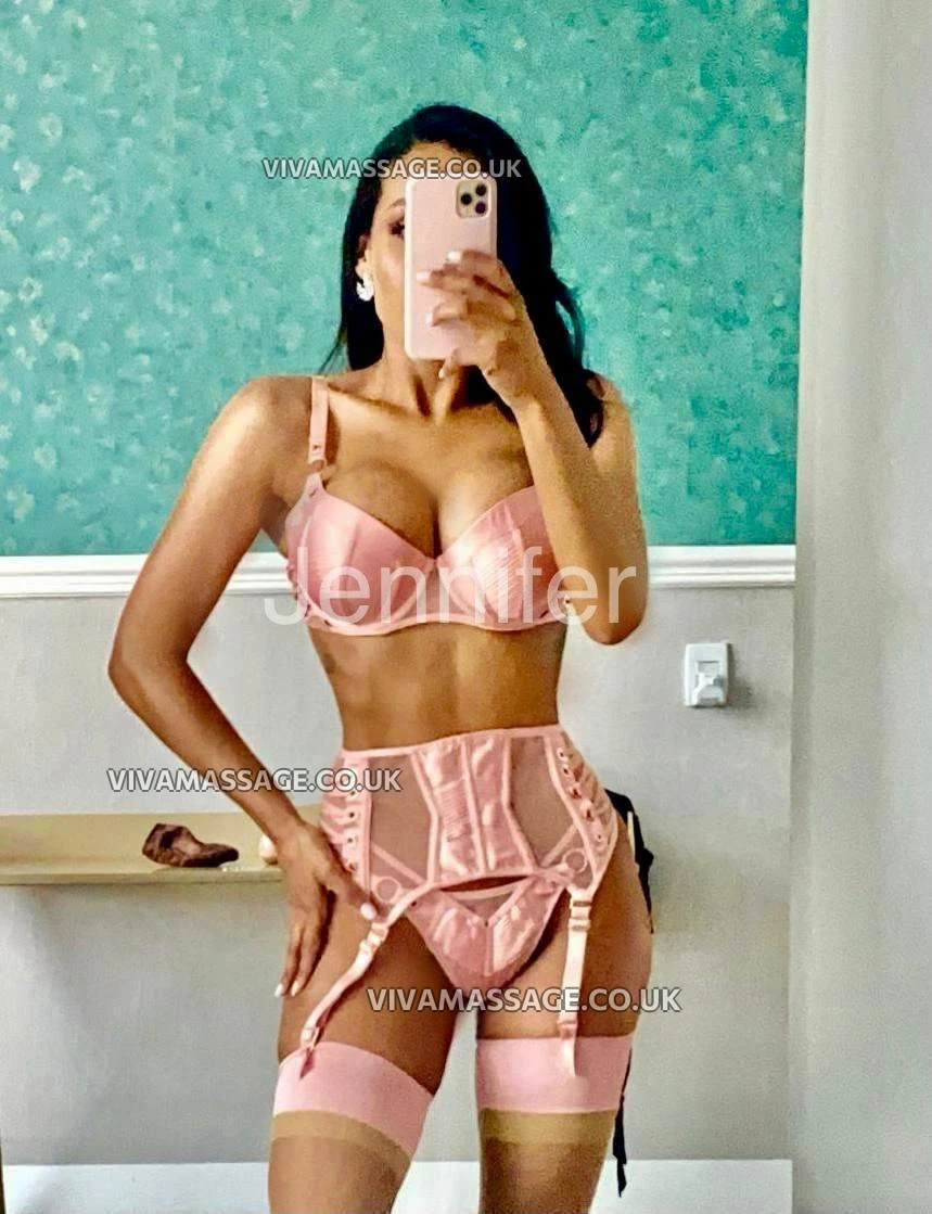 Photo 1 of Jennifer Brazilian