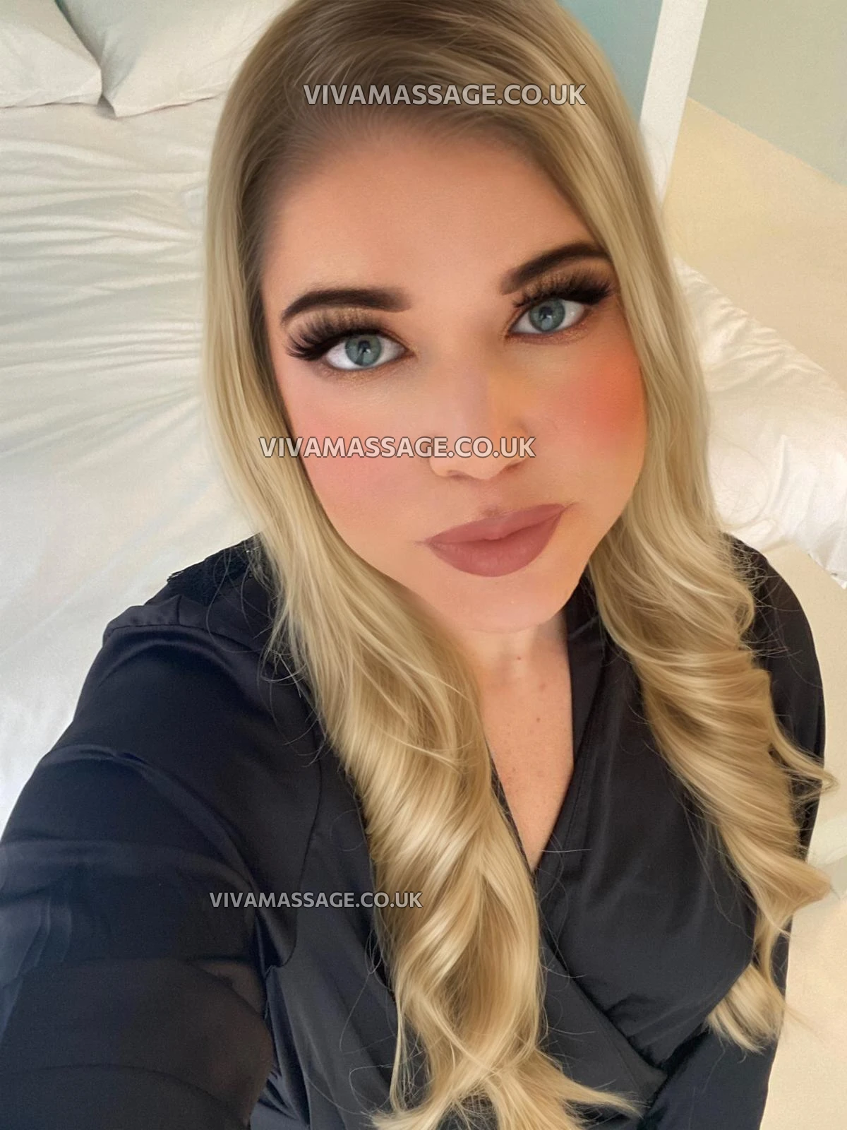 Photo 1 of British Chantelle