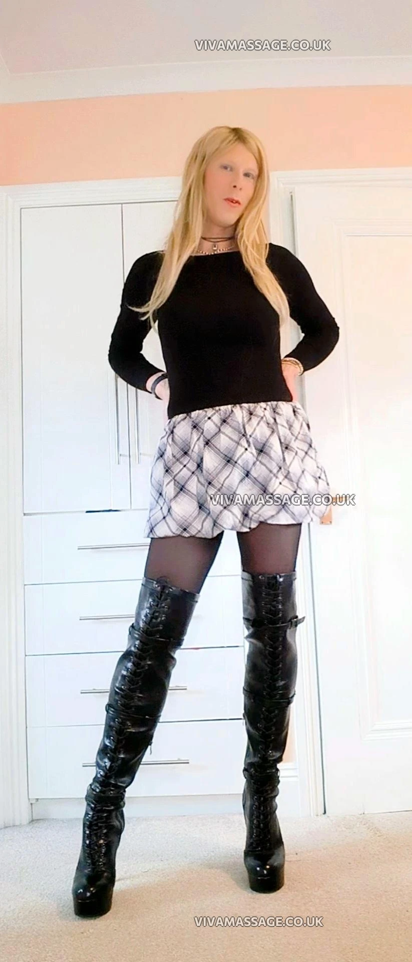 Photo 21 of nikkitvx21