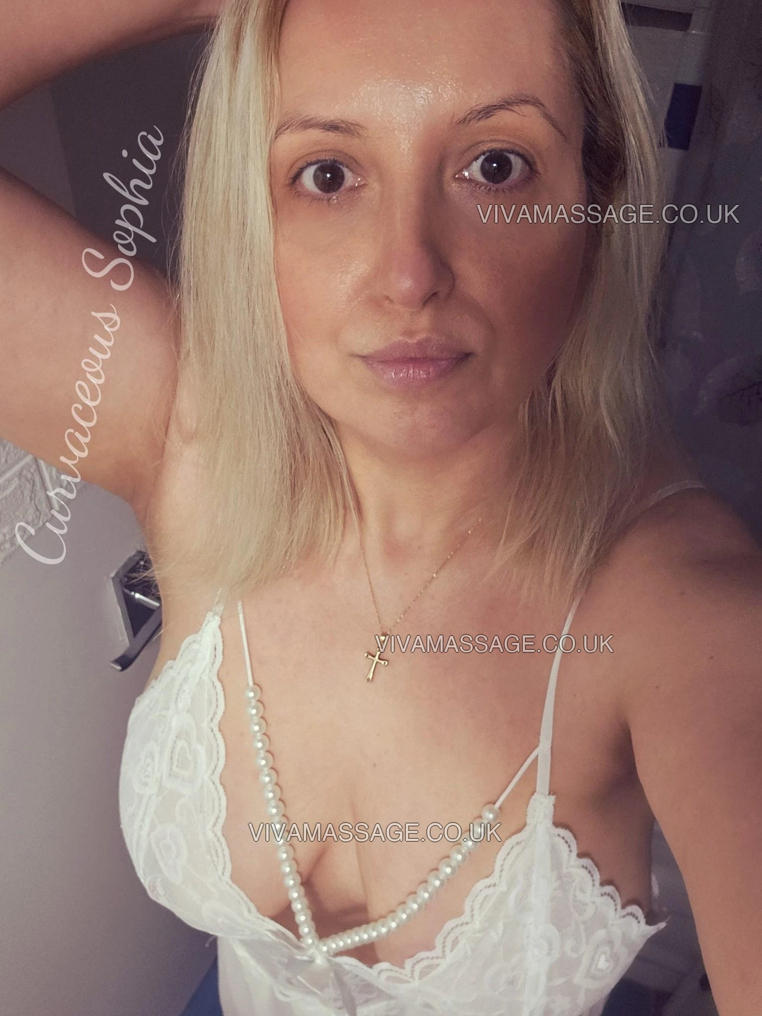 Photo 3 of CurvaceousSophia