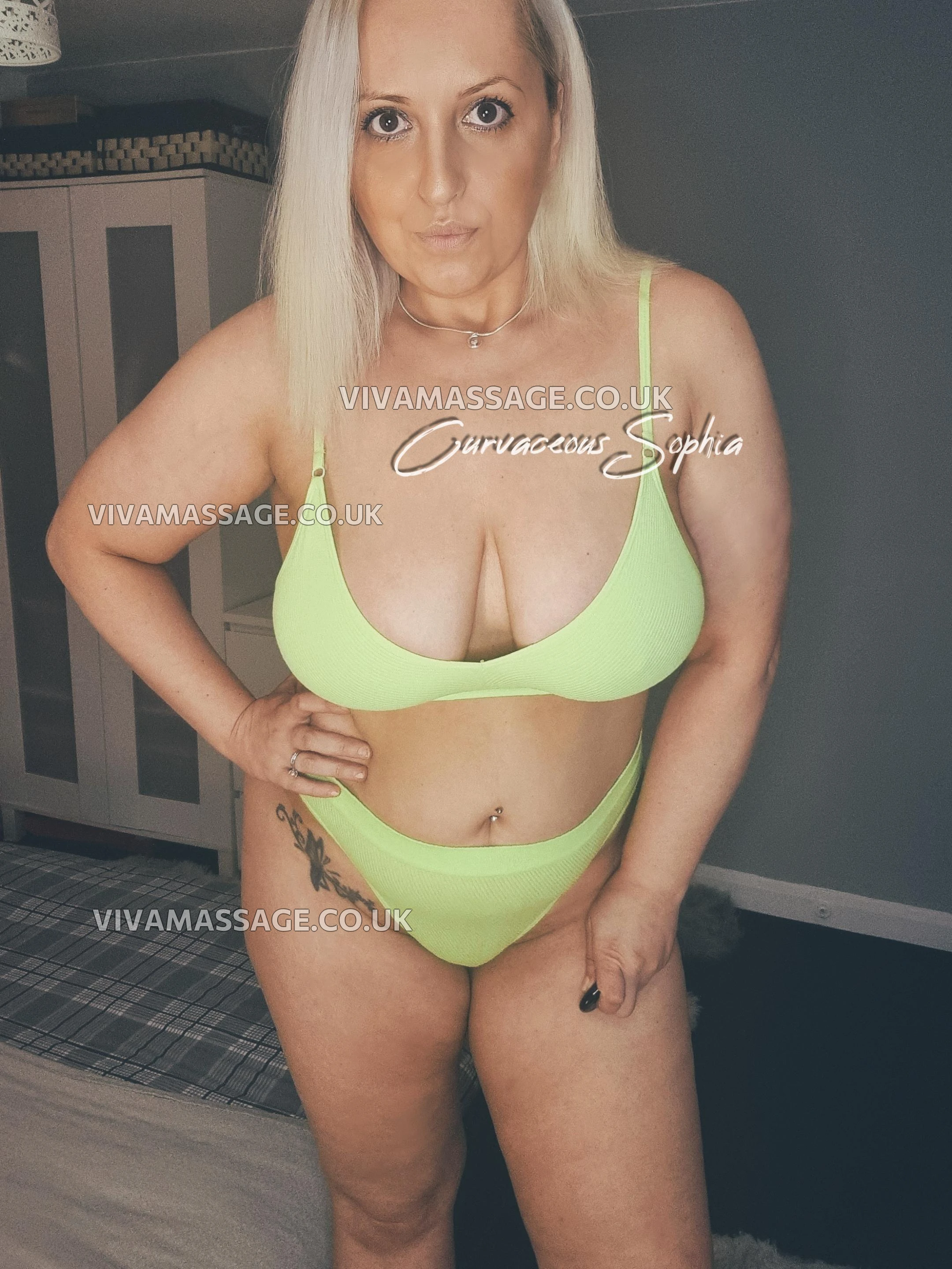 Photo 28 of CurvaceousSophia