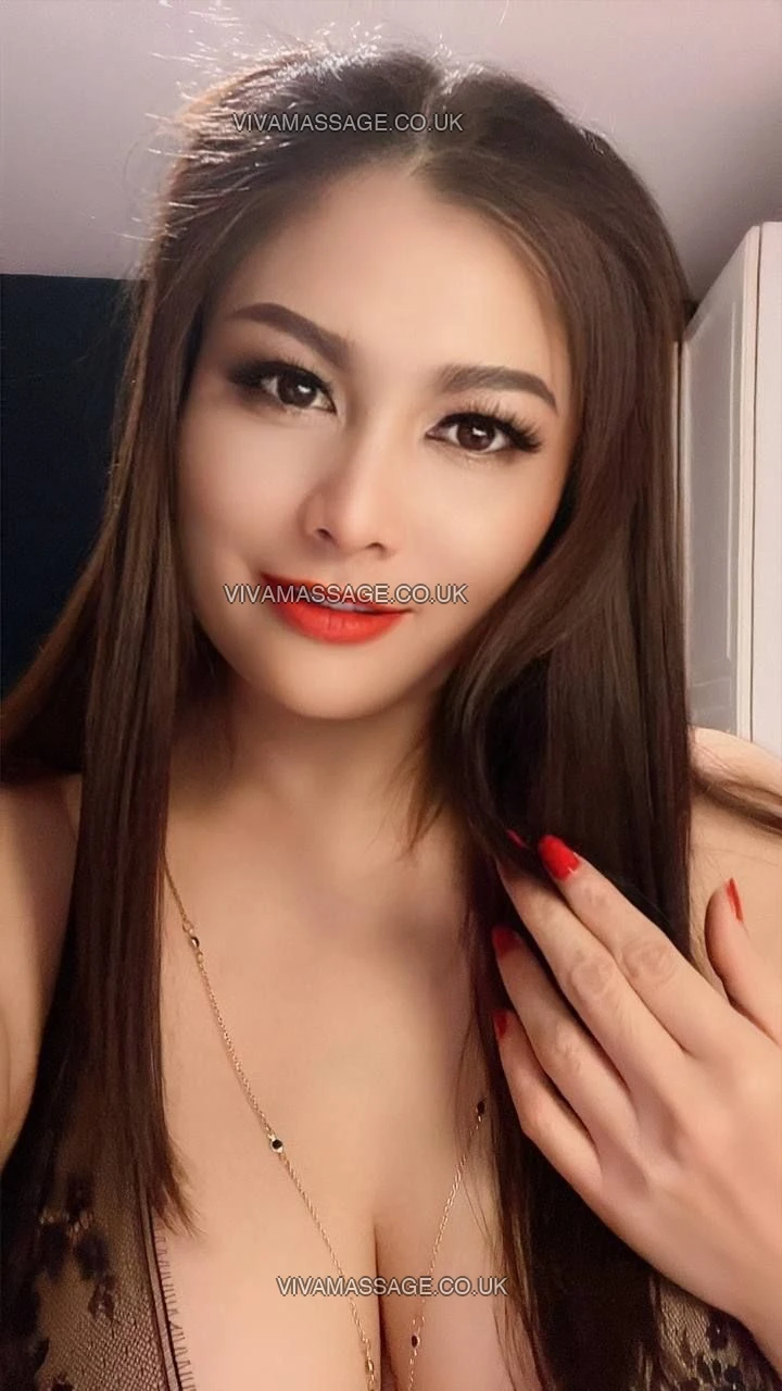 Photo 1 of Selena Sexy Thai