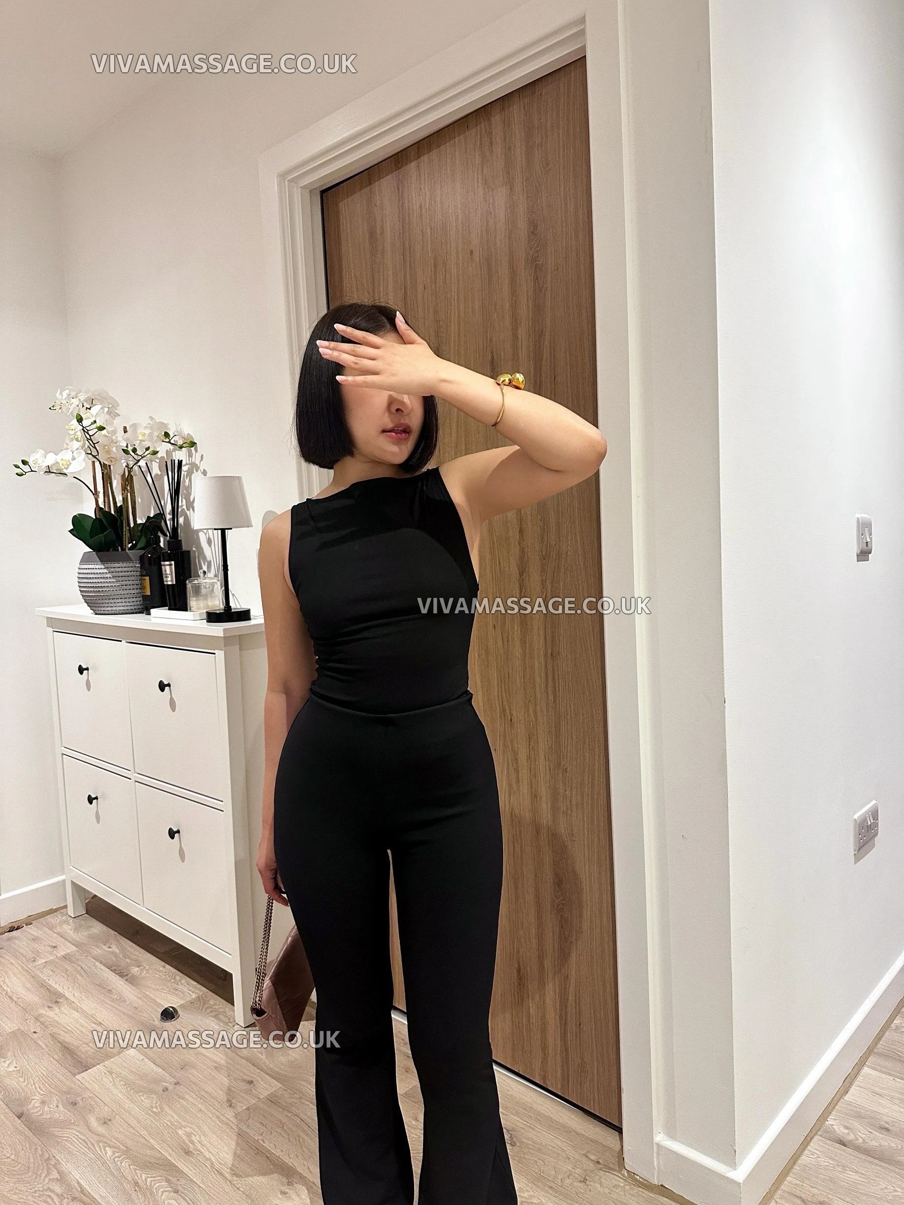 Photo 17 of Bebe260510