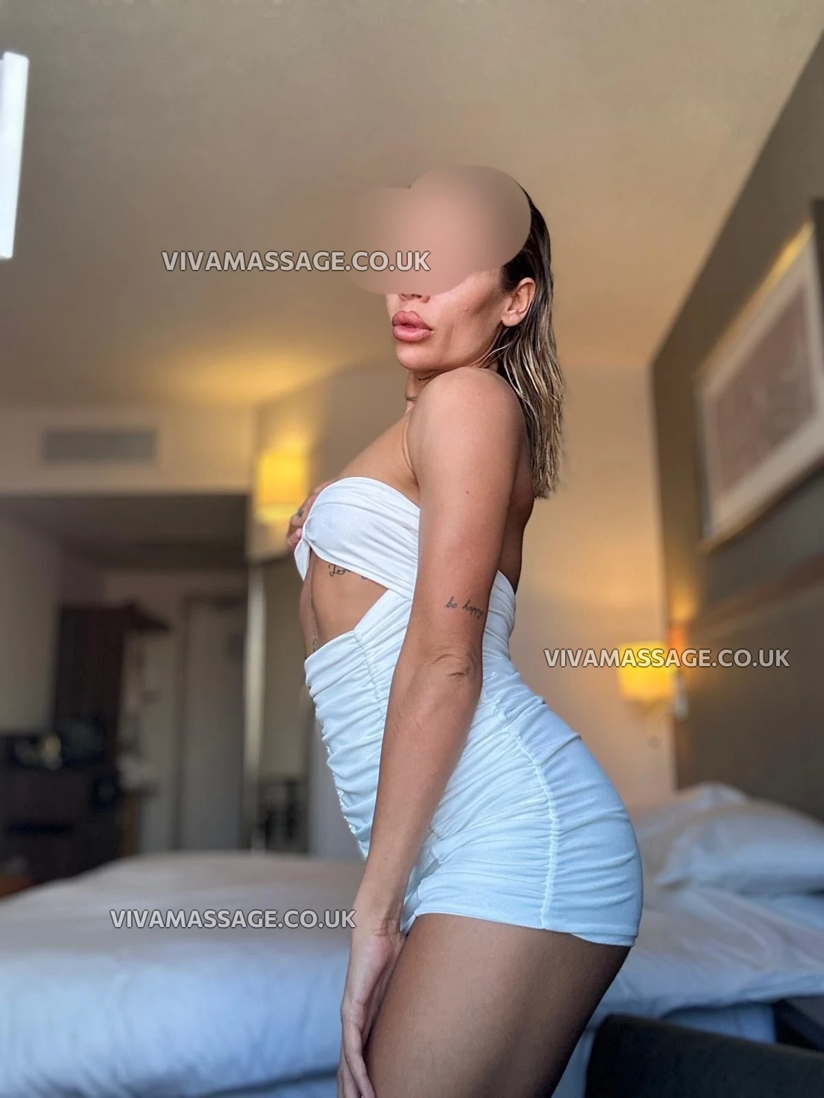 Photo 35 of English LOLLIE