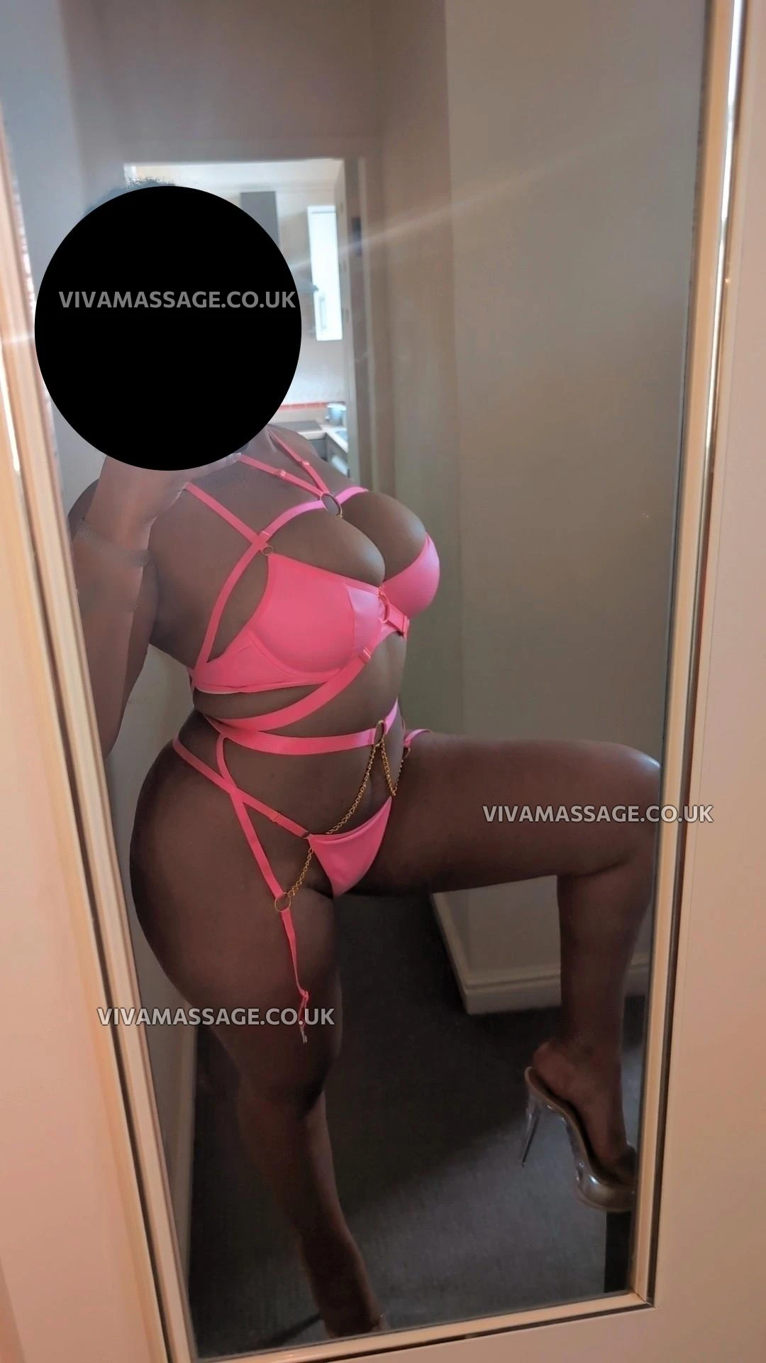 Photo 4 of HENNESSY_DEEP_SLOPPY