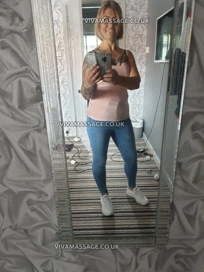 Photo 8 of Tattoo'd Emma