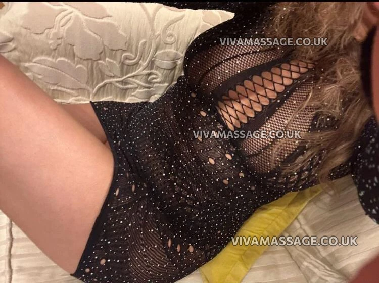 Photo 19 of Dulce Isabelle Latin