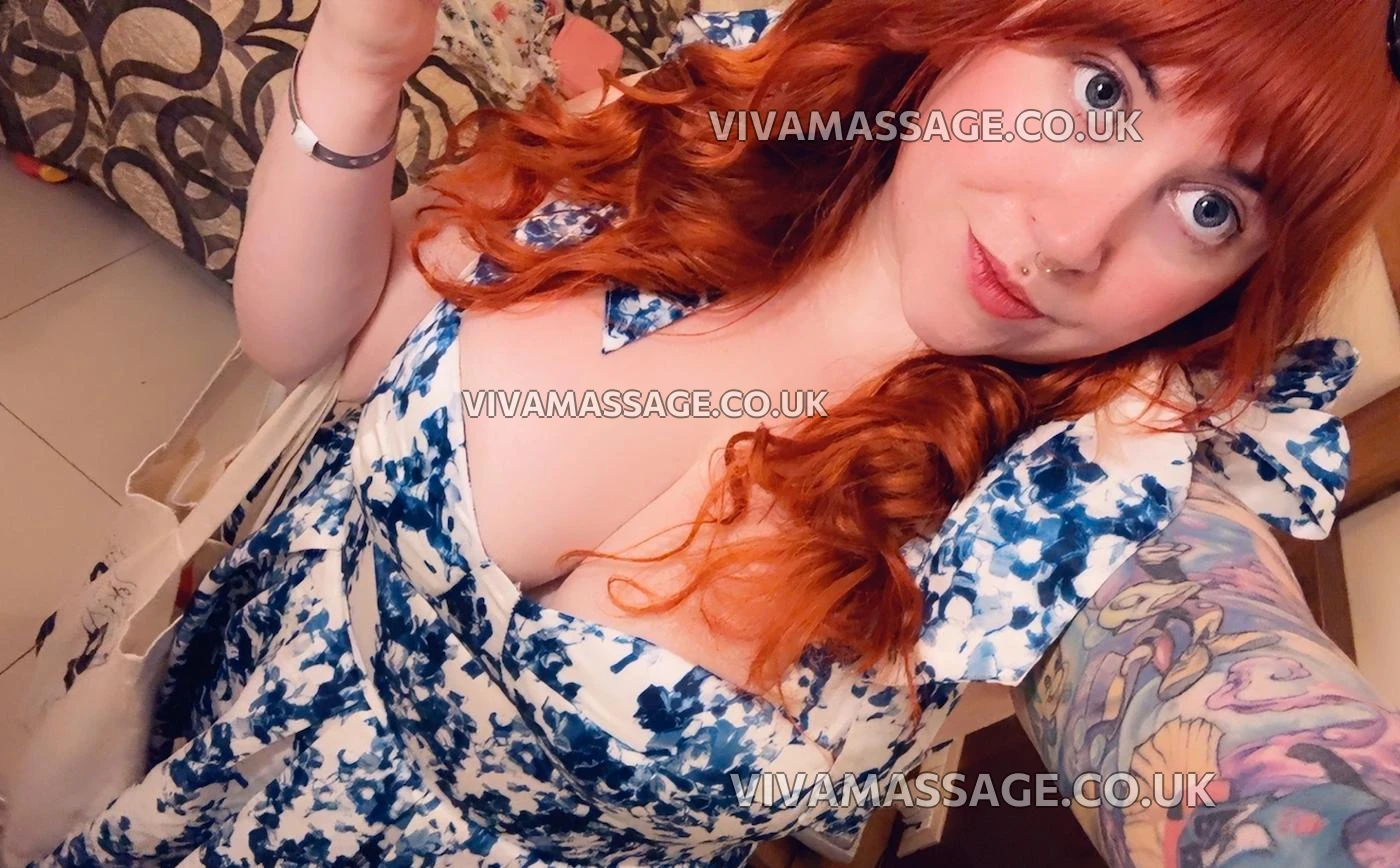 Photo 71 of DatingLydiaWest