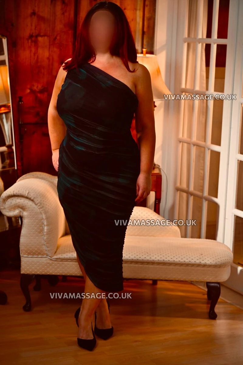 Photo 16 of IsobellaBoo