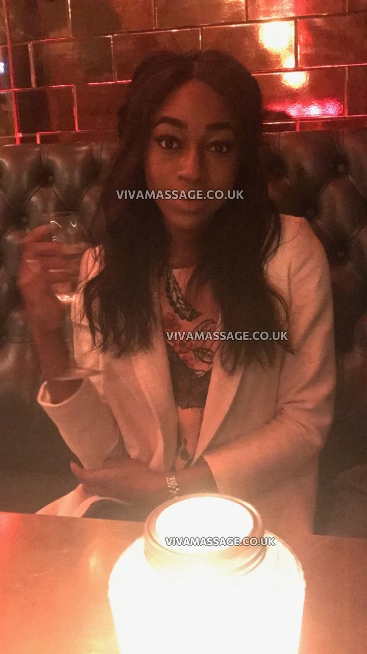 Photo 19 of BrunaGirlxo