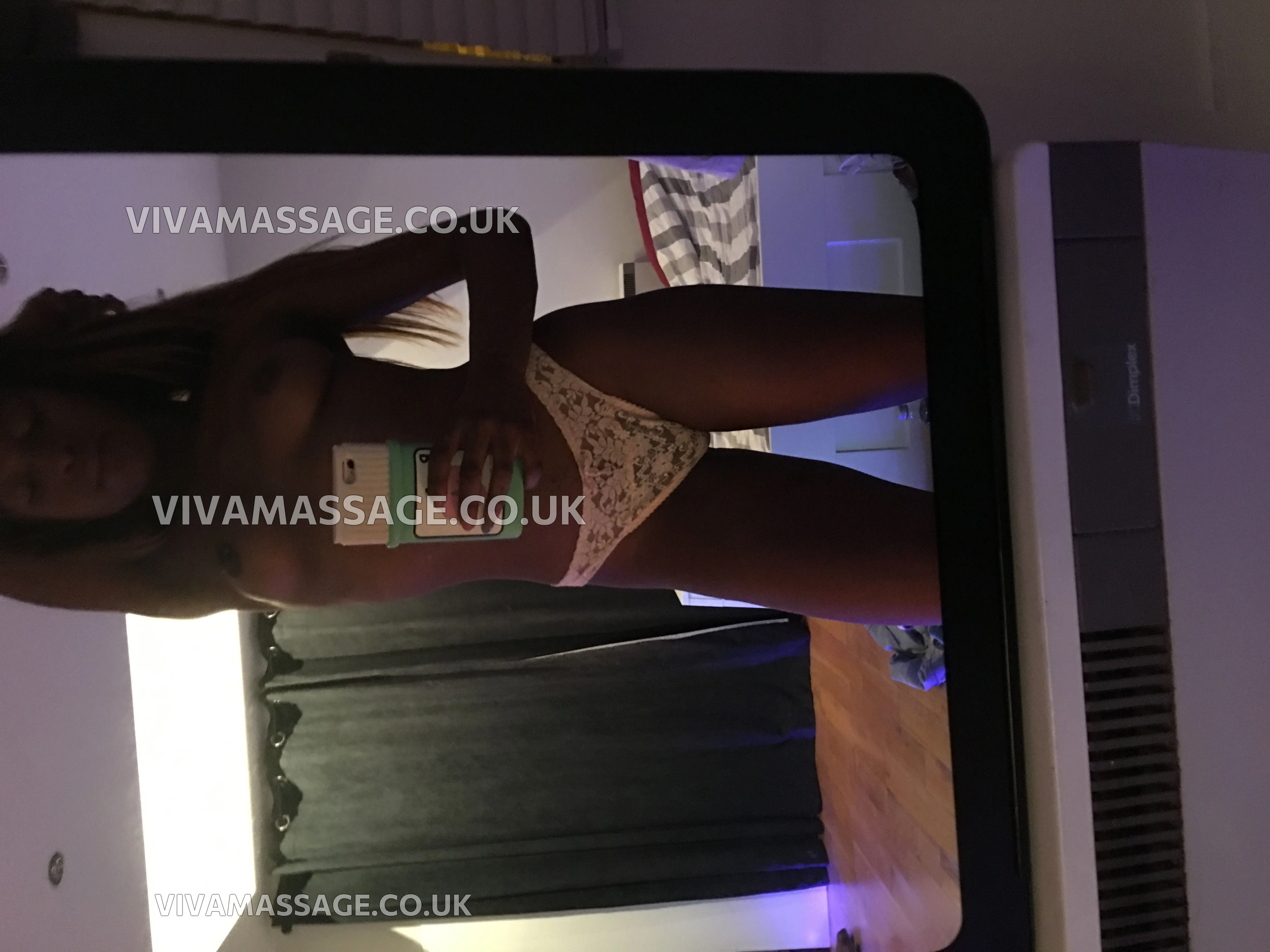 Photo 45 of BrunaGirlxo