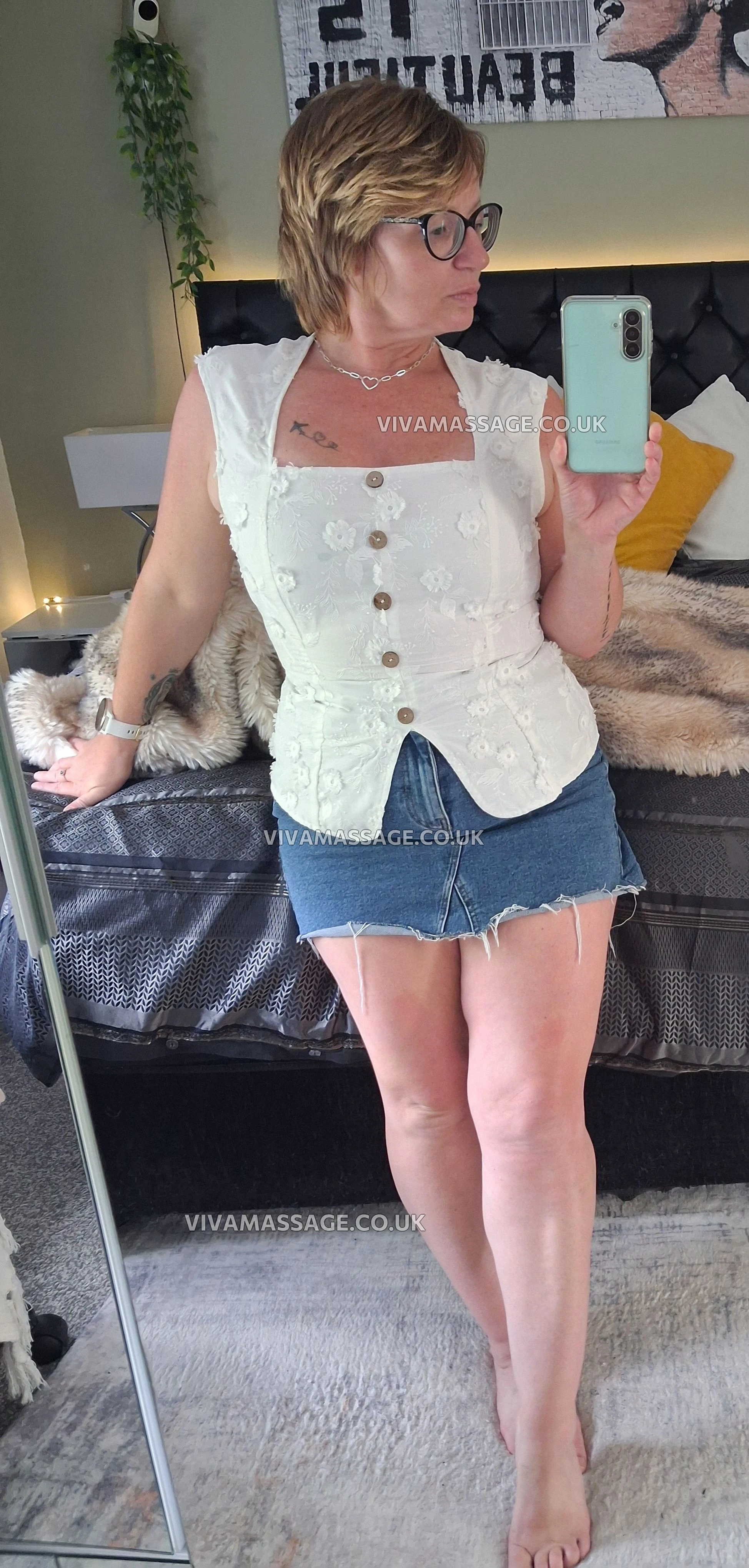 Photo 57 of Lancs_Louise