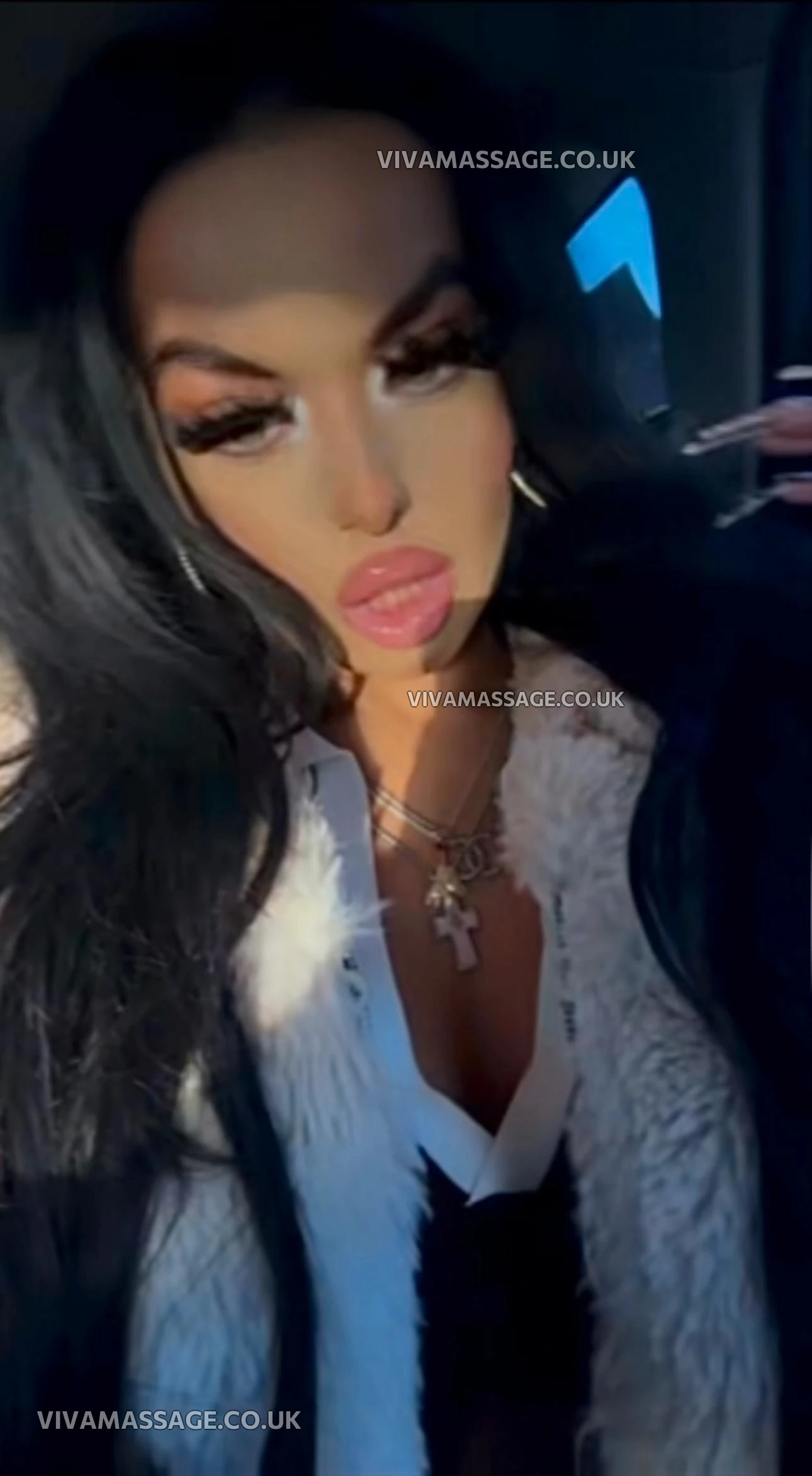 Photo 11 of EnglishBarbieVioletX