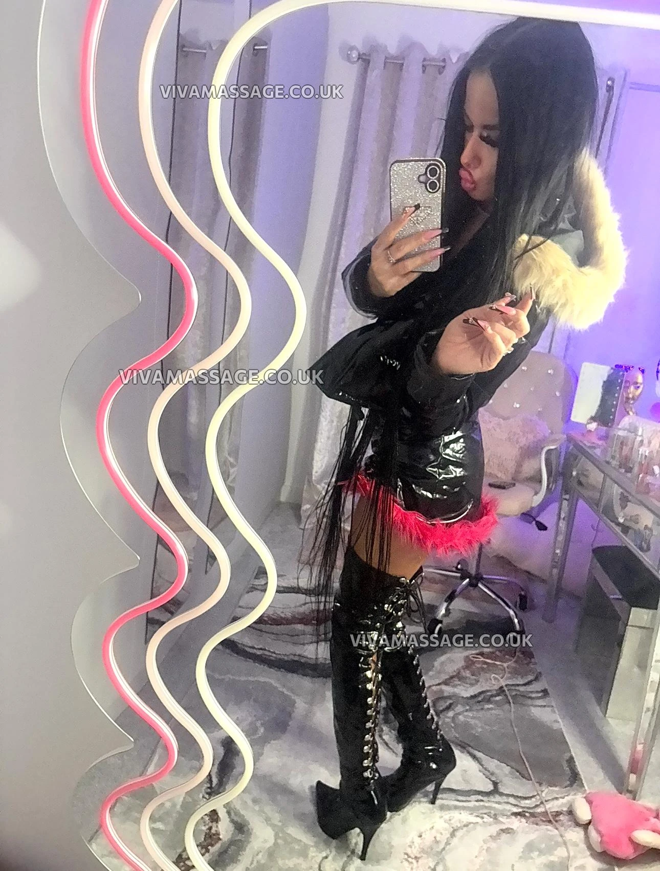 Photo 31 of EnglishBarbieVioletX