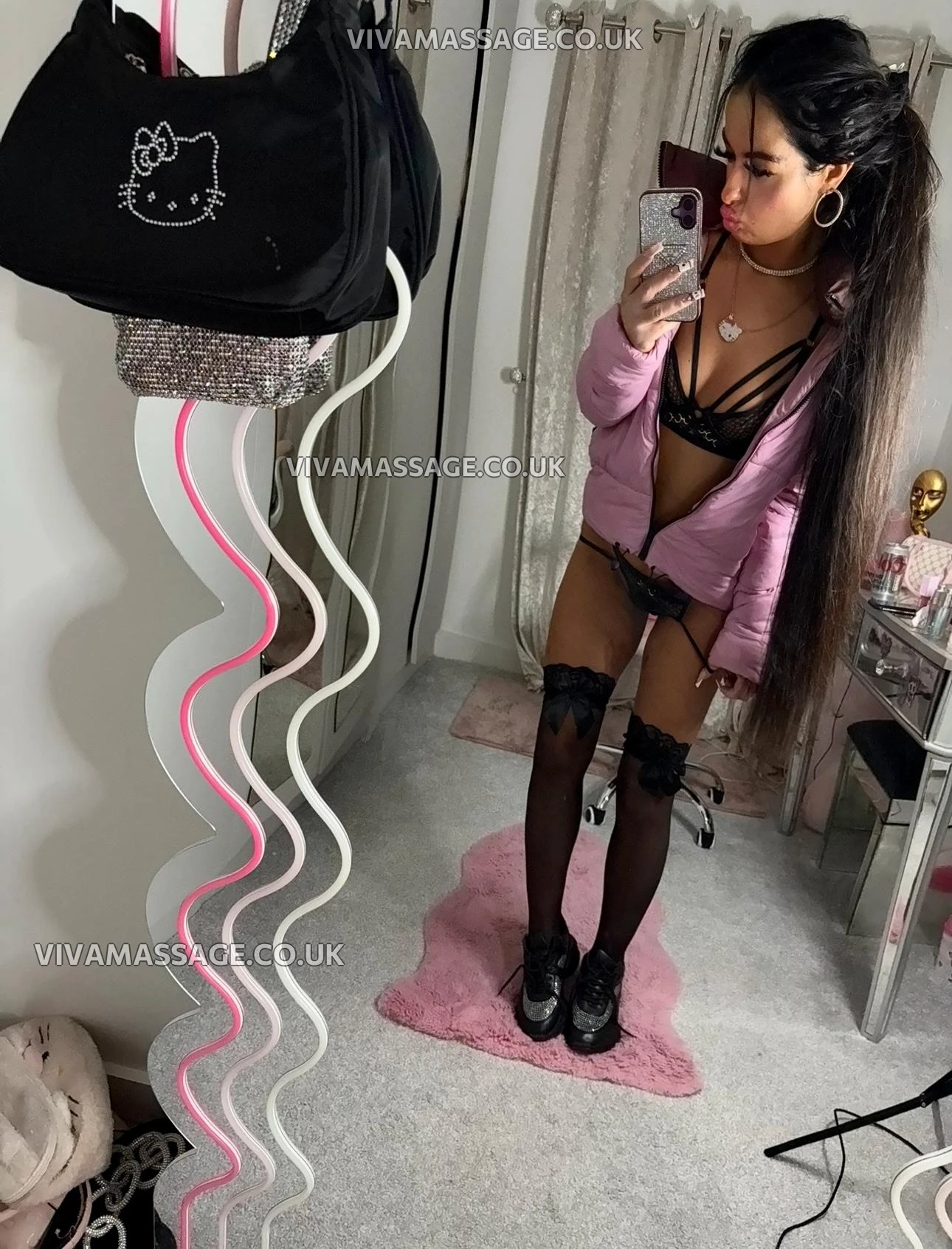 Photo 75 of EnglishBarbieVioletX