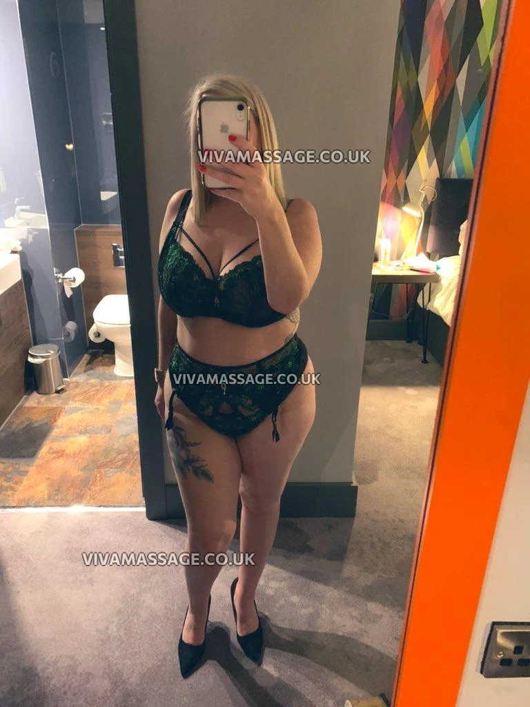 Photo 15 of Gemstone Blonde