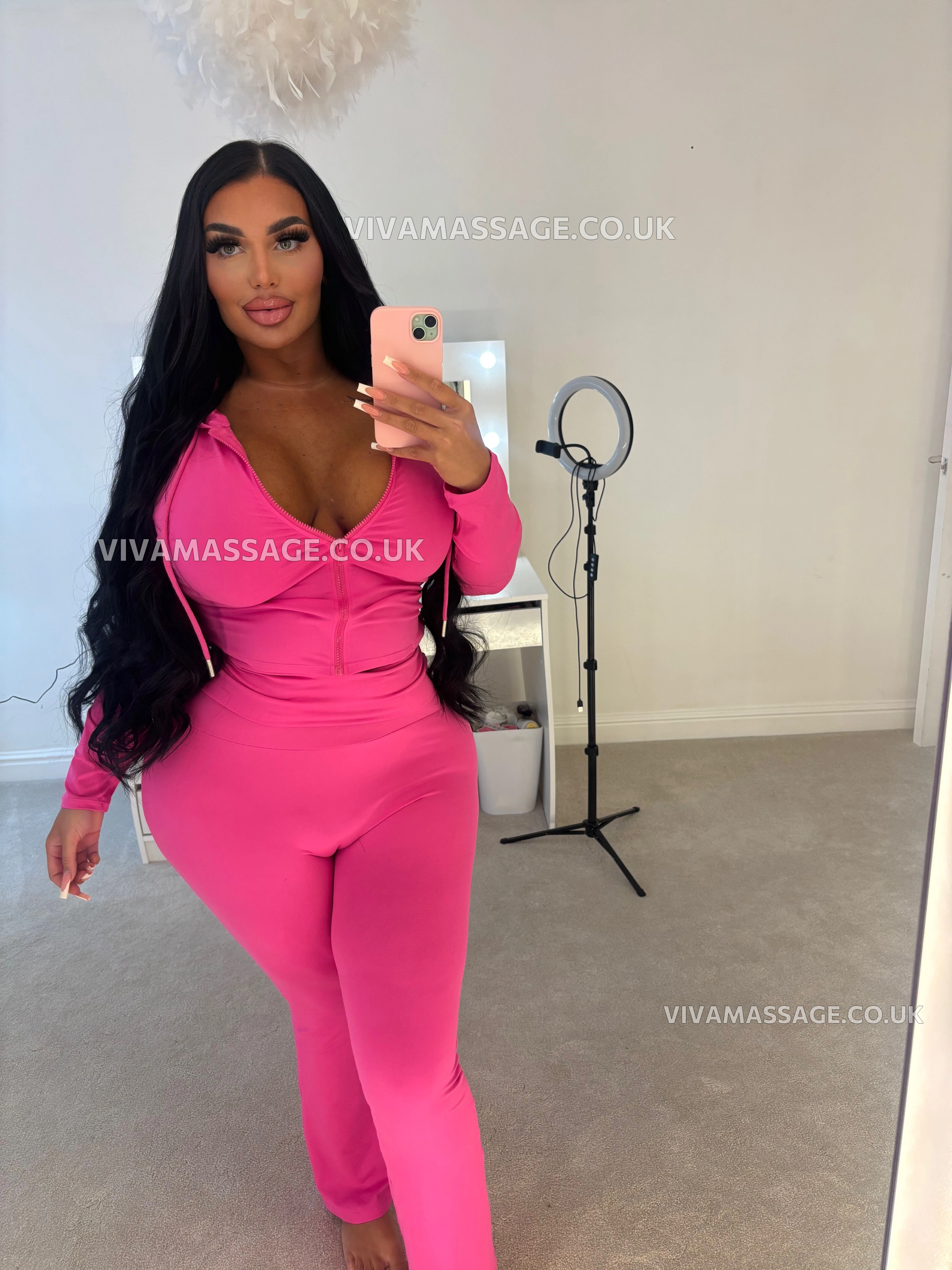 Photo 22 of VIP-ELLIE-CHLOE