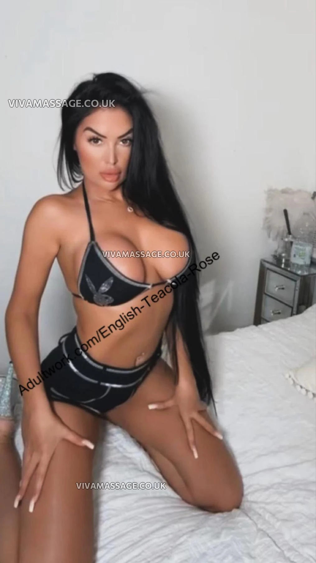 Photo 1 of English-Teacola-Rose