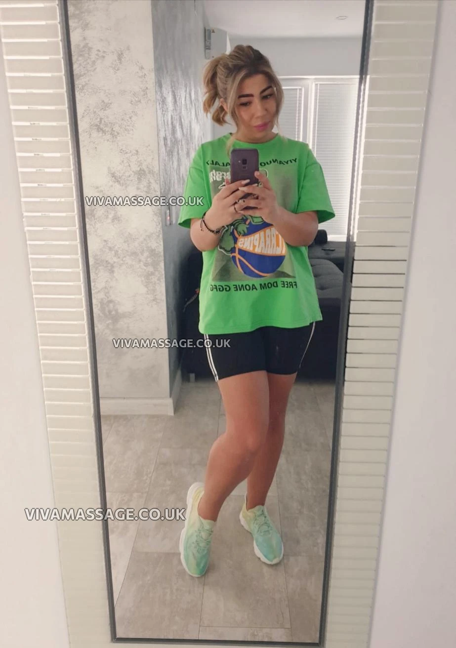 Photo 21 of Queen_of_art_Aisha