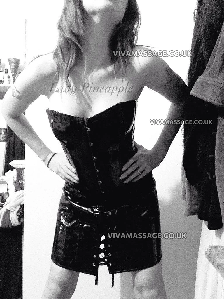 Photo 81 of LadyPineapple