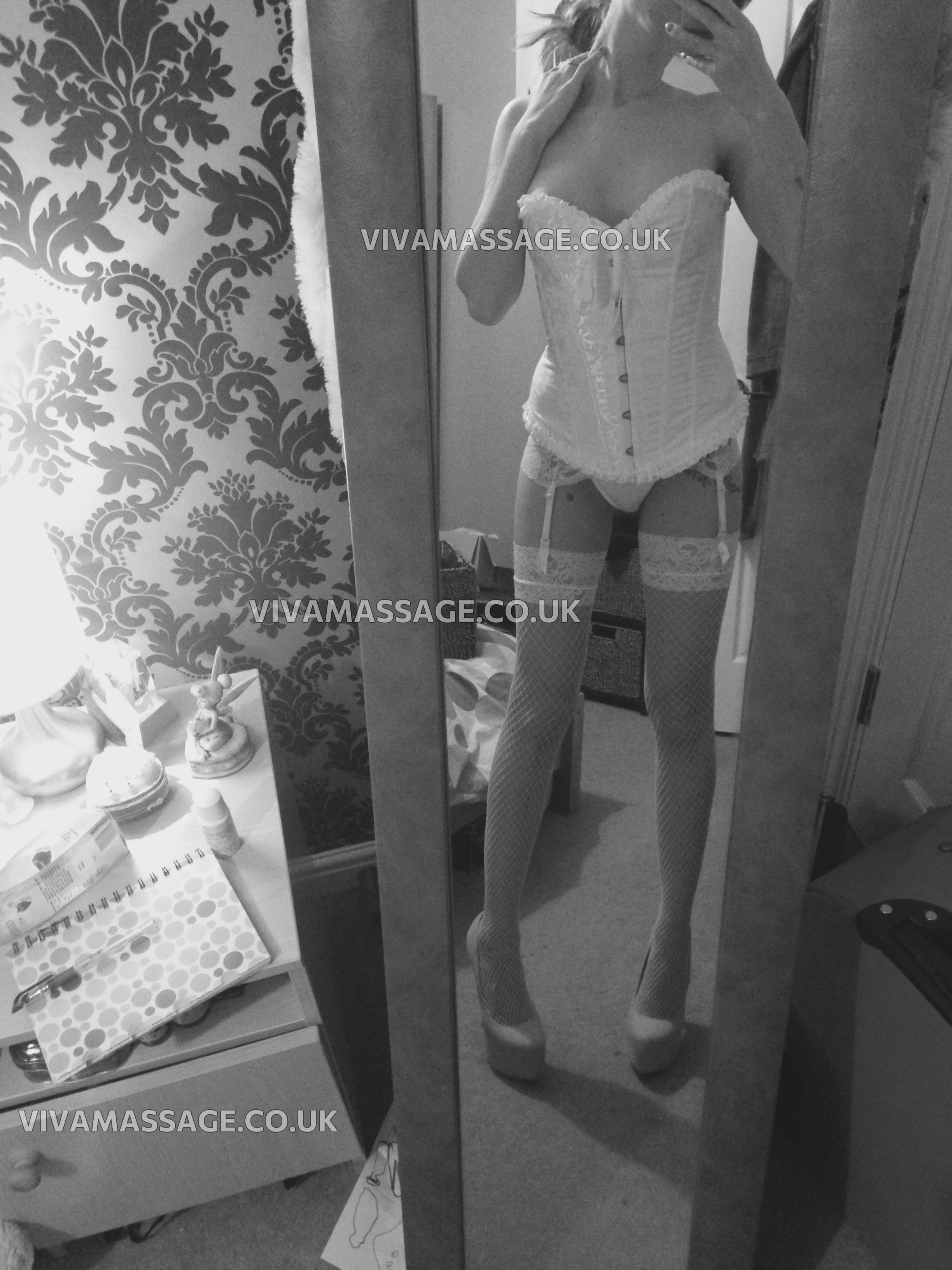 Photo 89 of LadyPineapple