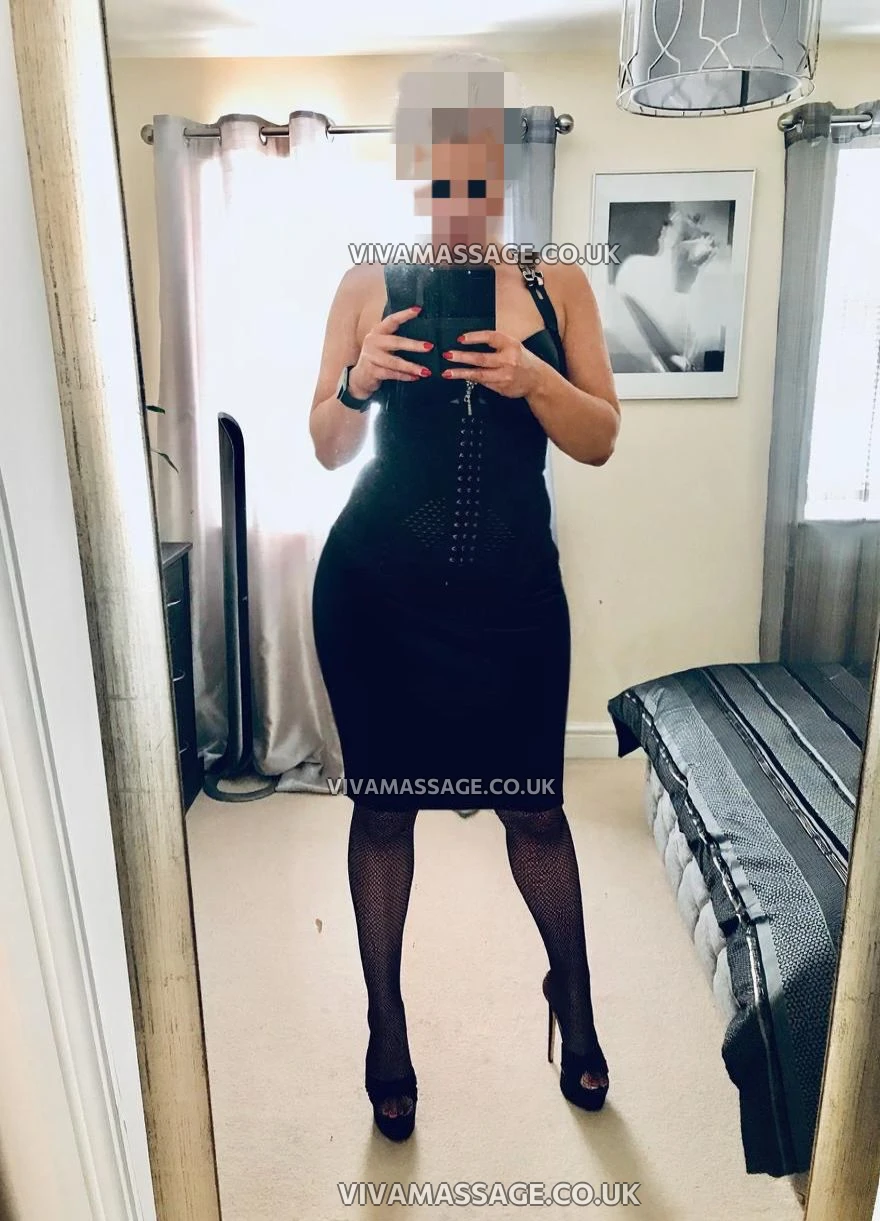 Photo 14 of Jess Vontease