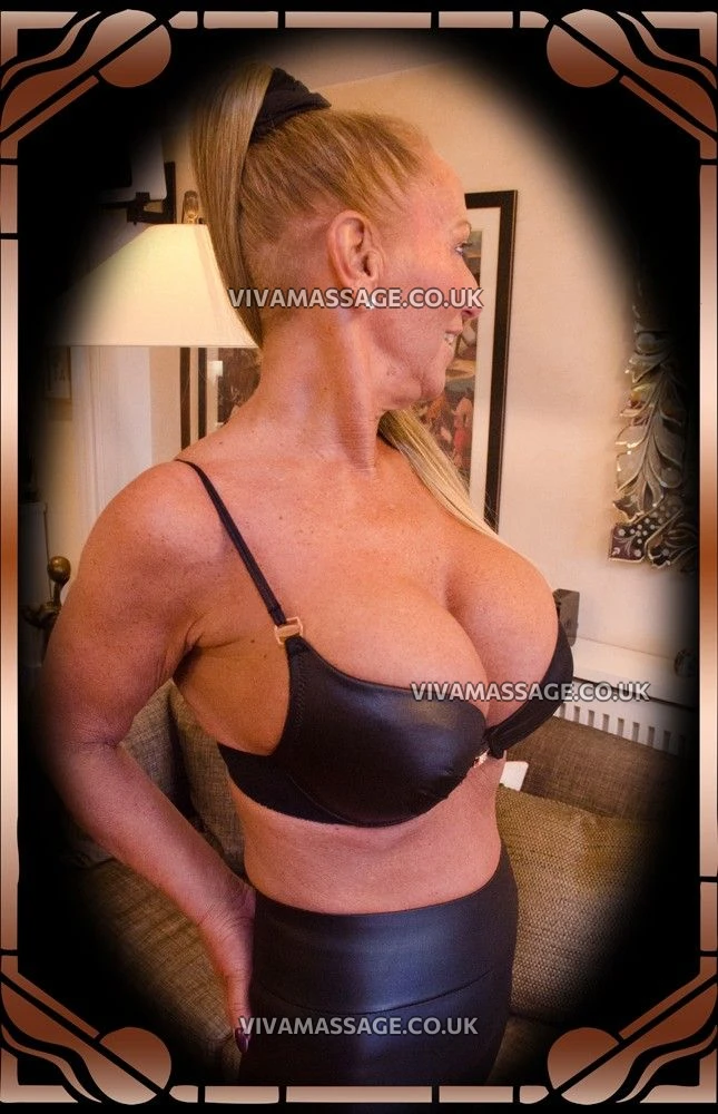 Photo 137 of lisa2010