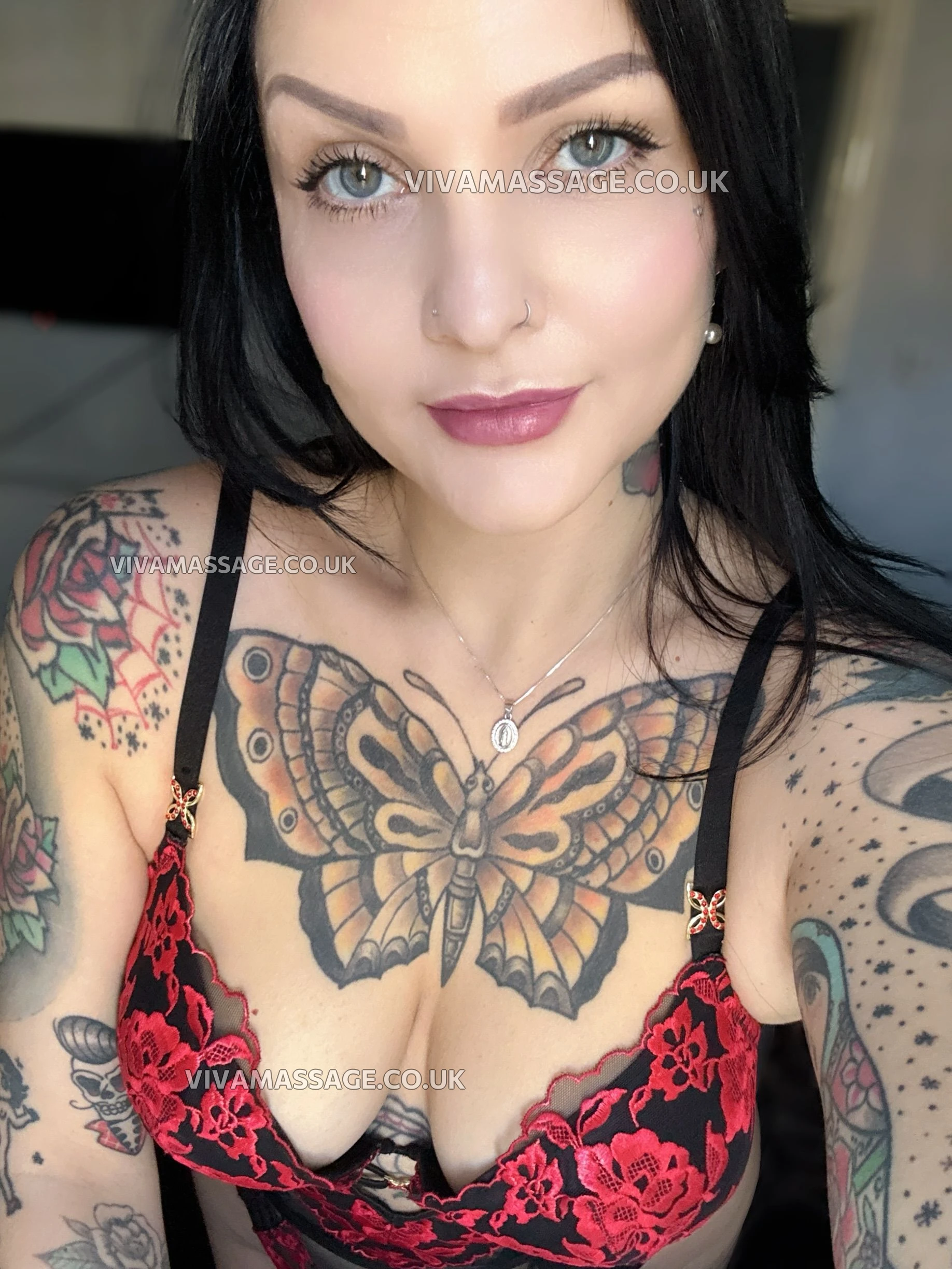 Photo 2 of x Giulia x