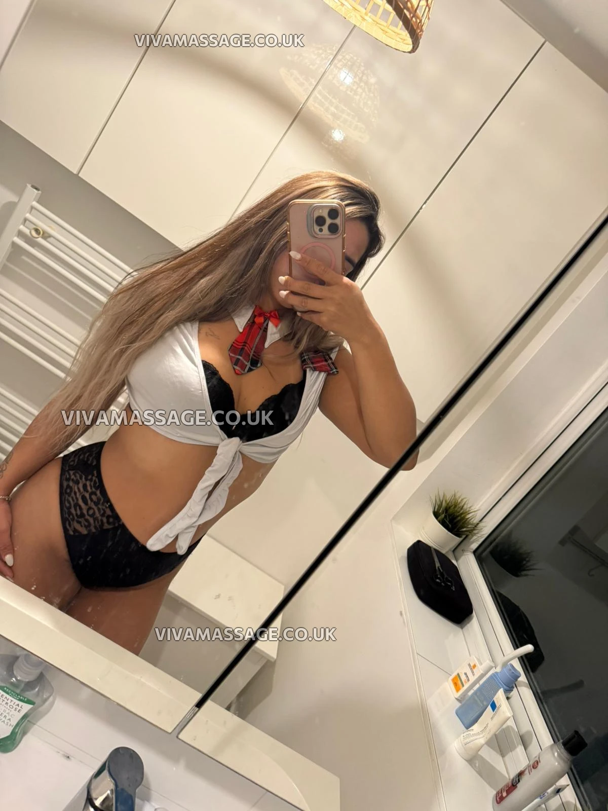 Photo 4 of Stunning_Jenny