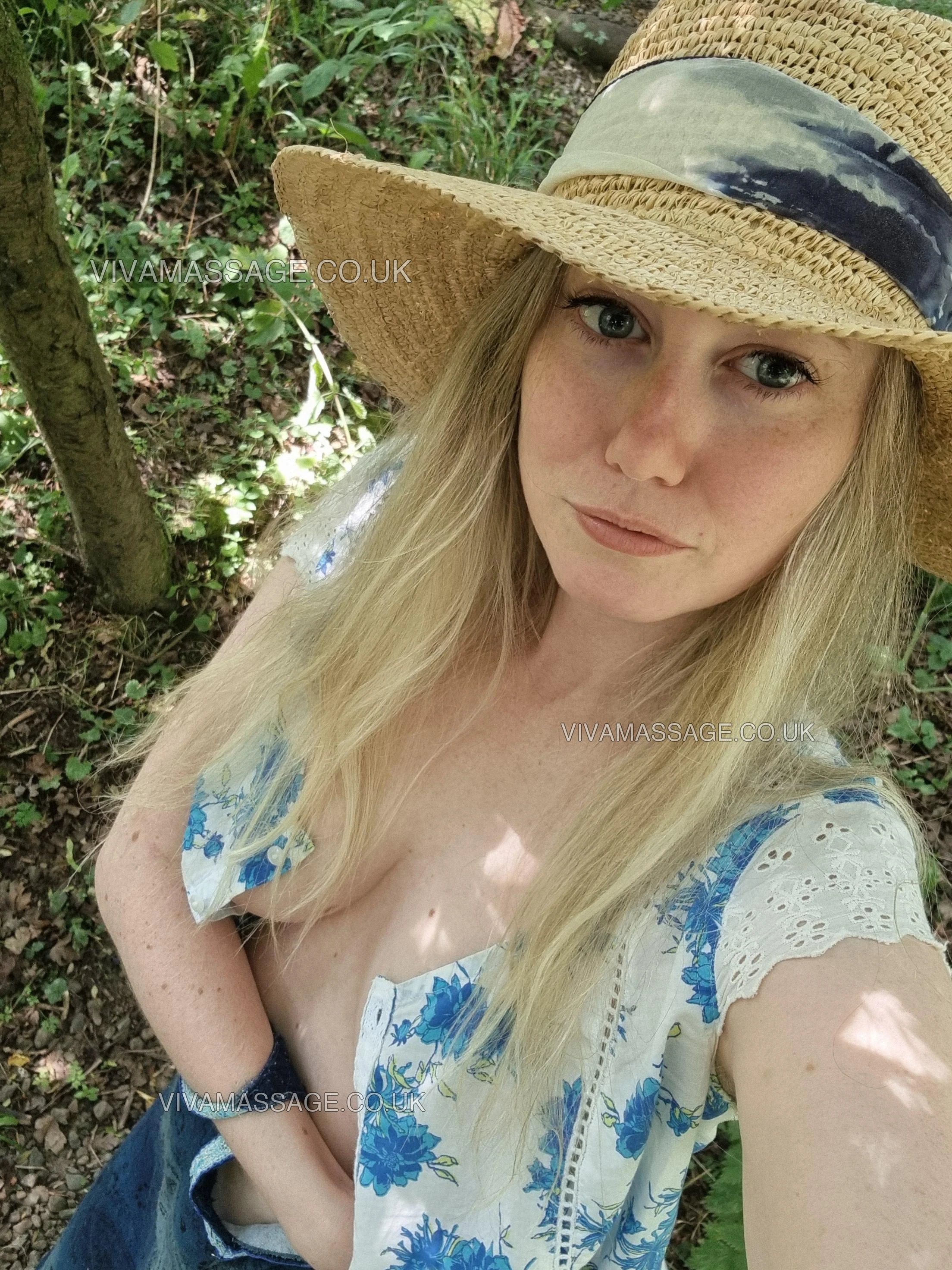 Photo 8 of Lucy Fox Massage