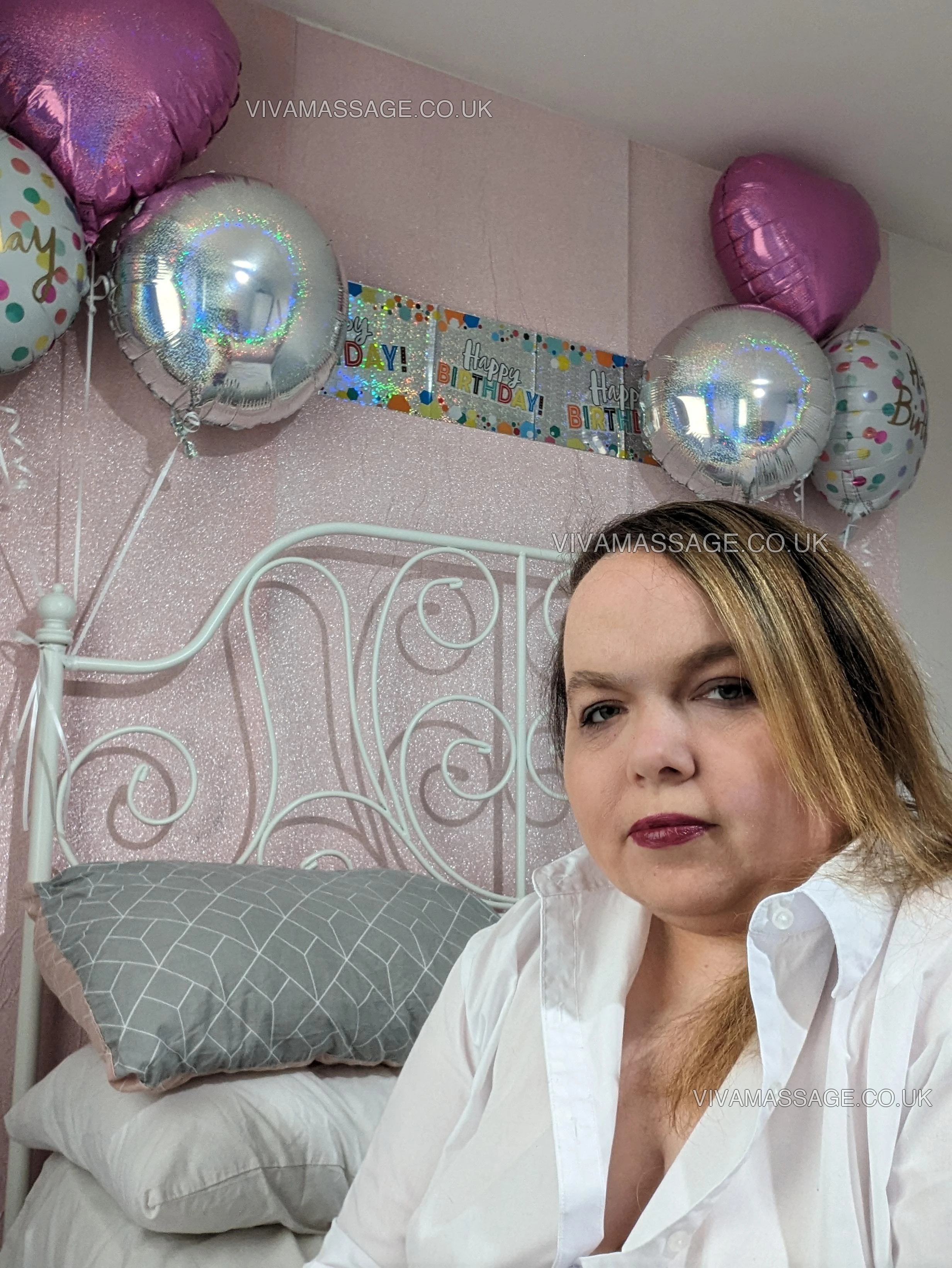 Photo 7 of Scarlett Thur