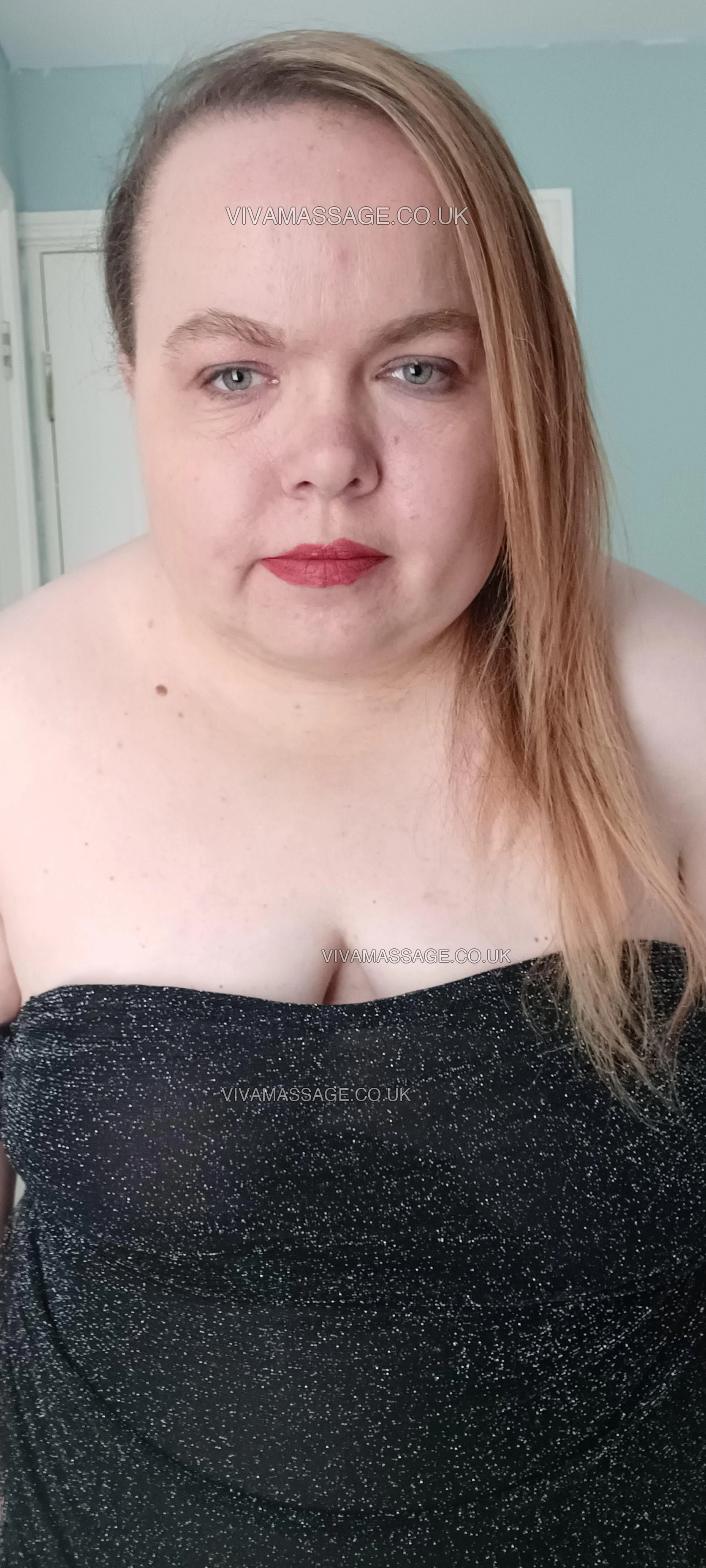 Photo 12 of Scarlett Thur