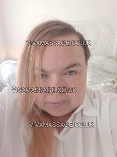 Photo 10 of Scarlett Thur