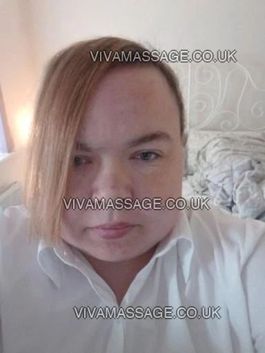 Photo 11 of Scarlett Thur