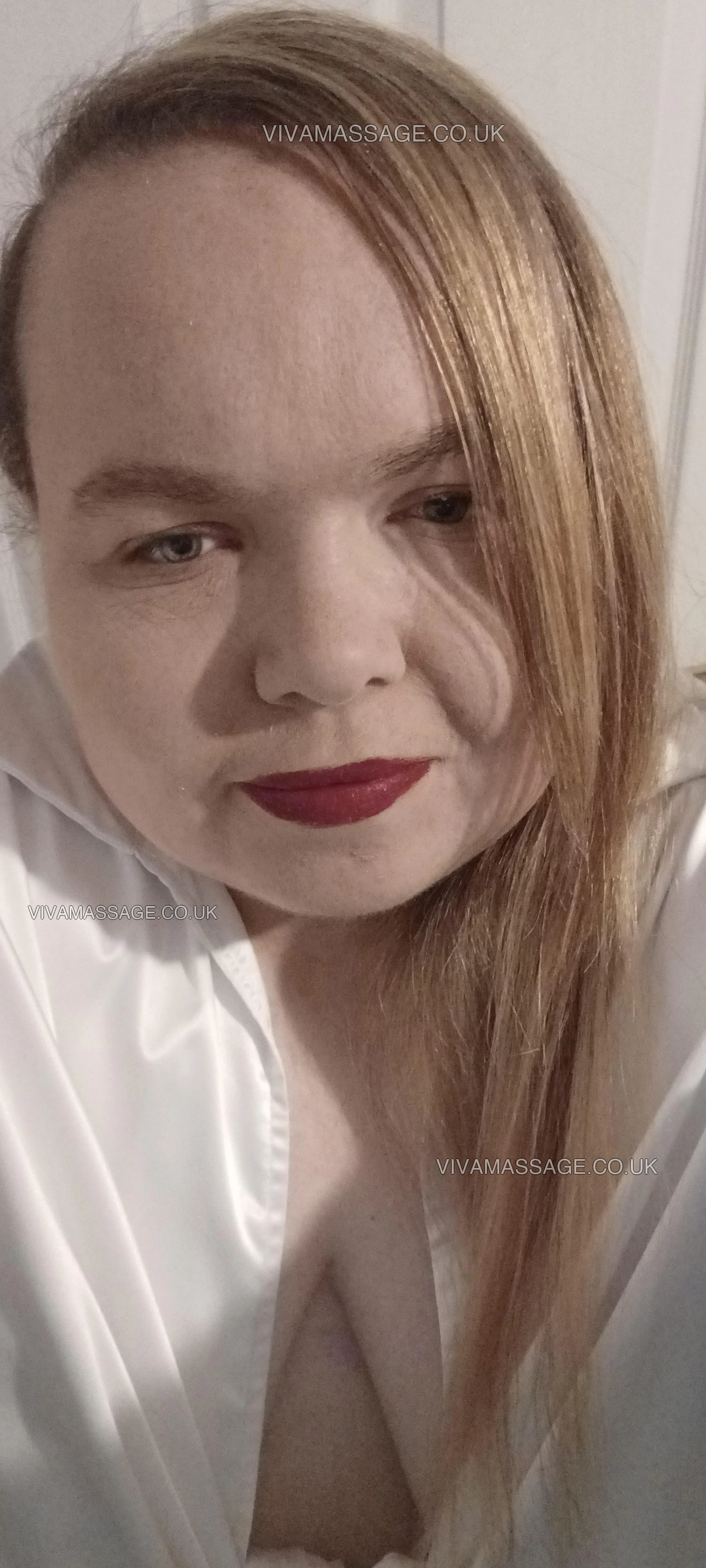 Photo 21 of Scarlett Thur