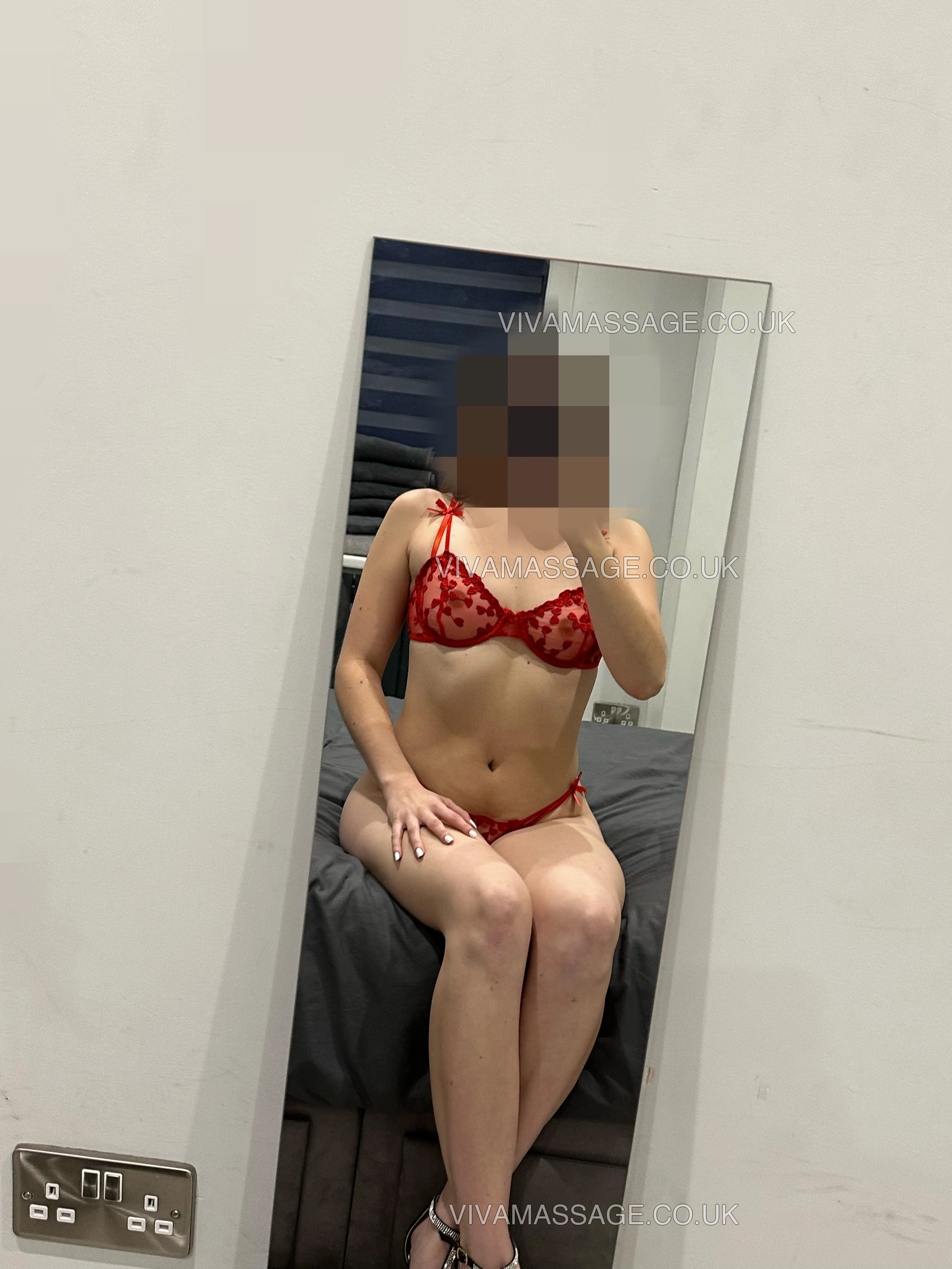 Photo 32 of Kary Divinee