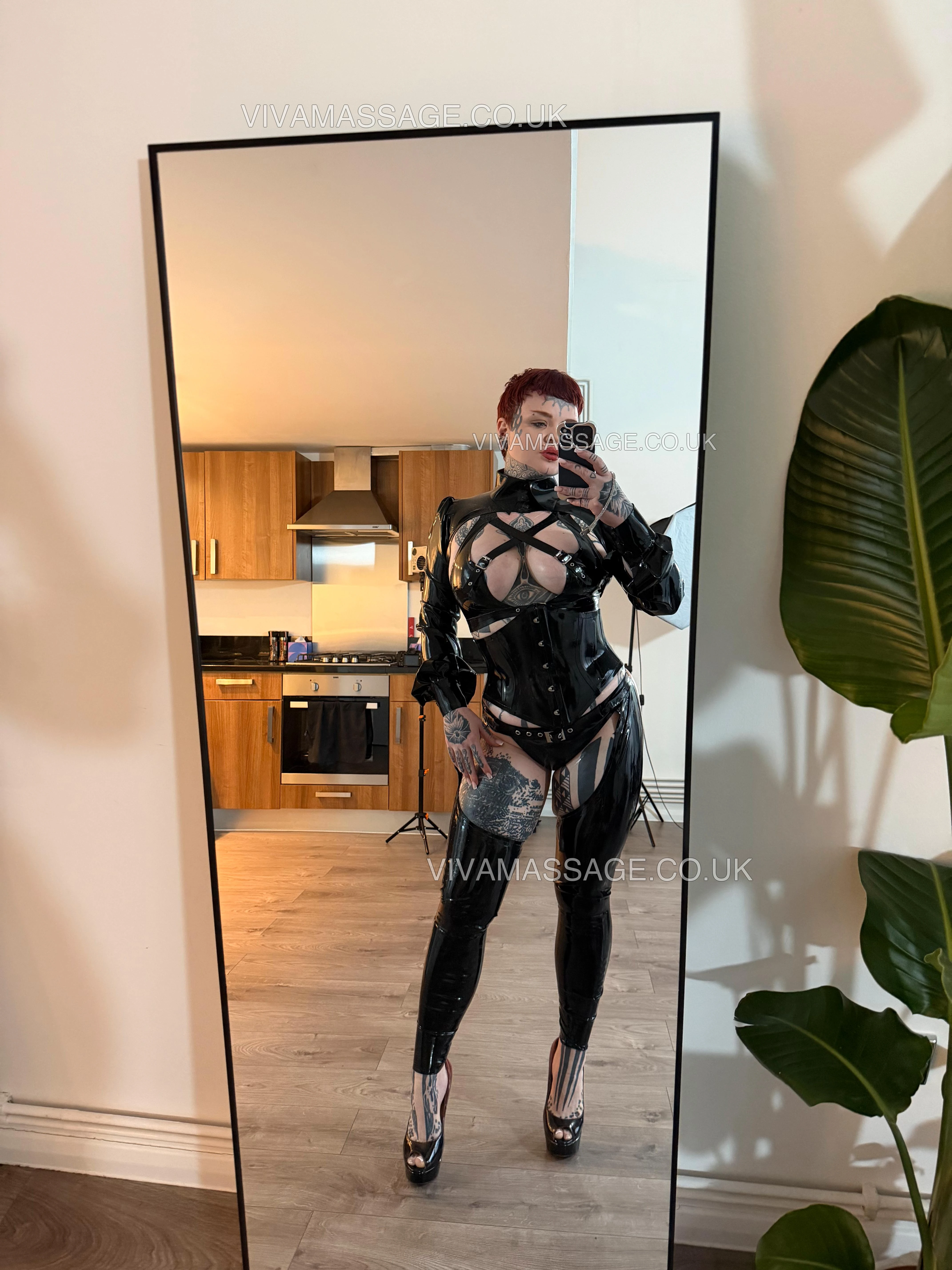 Photo 1 of Miss_alt_charlotte