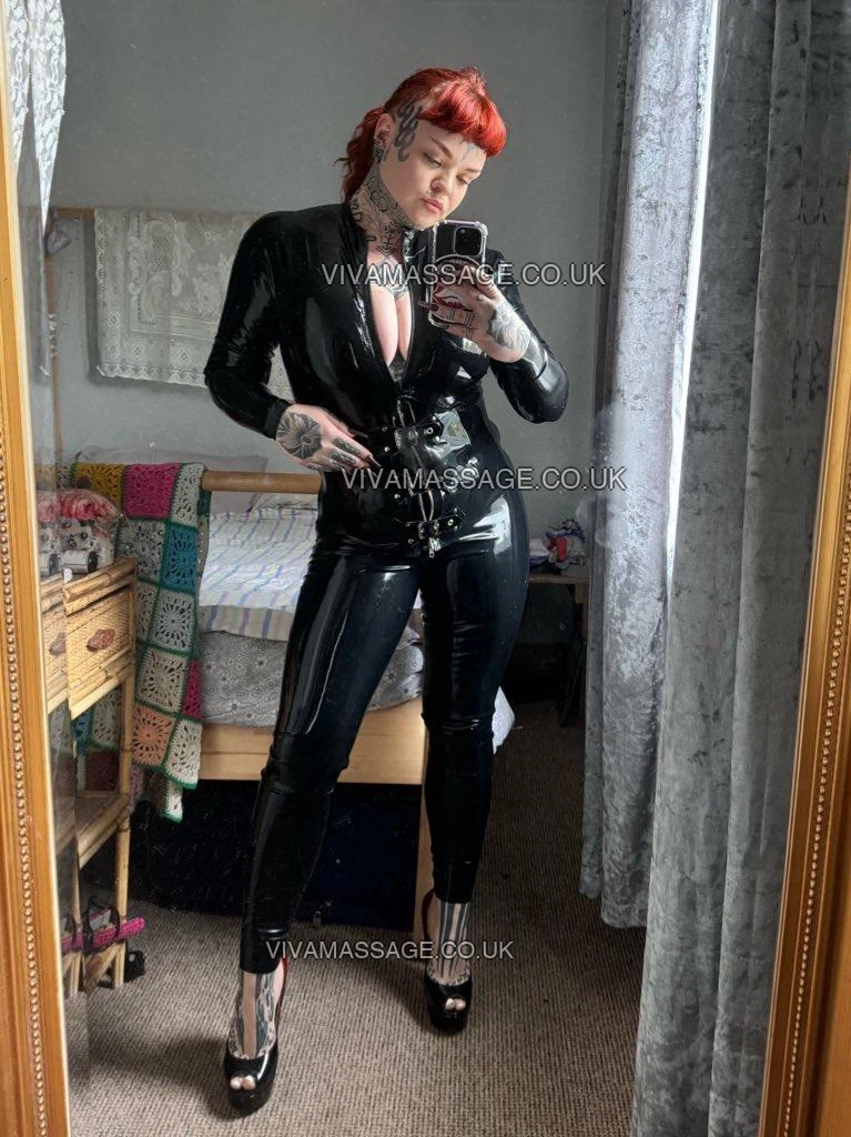 Photo 46 of Miss_alt_charlotte